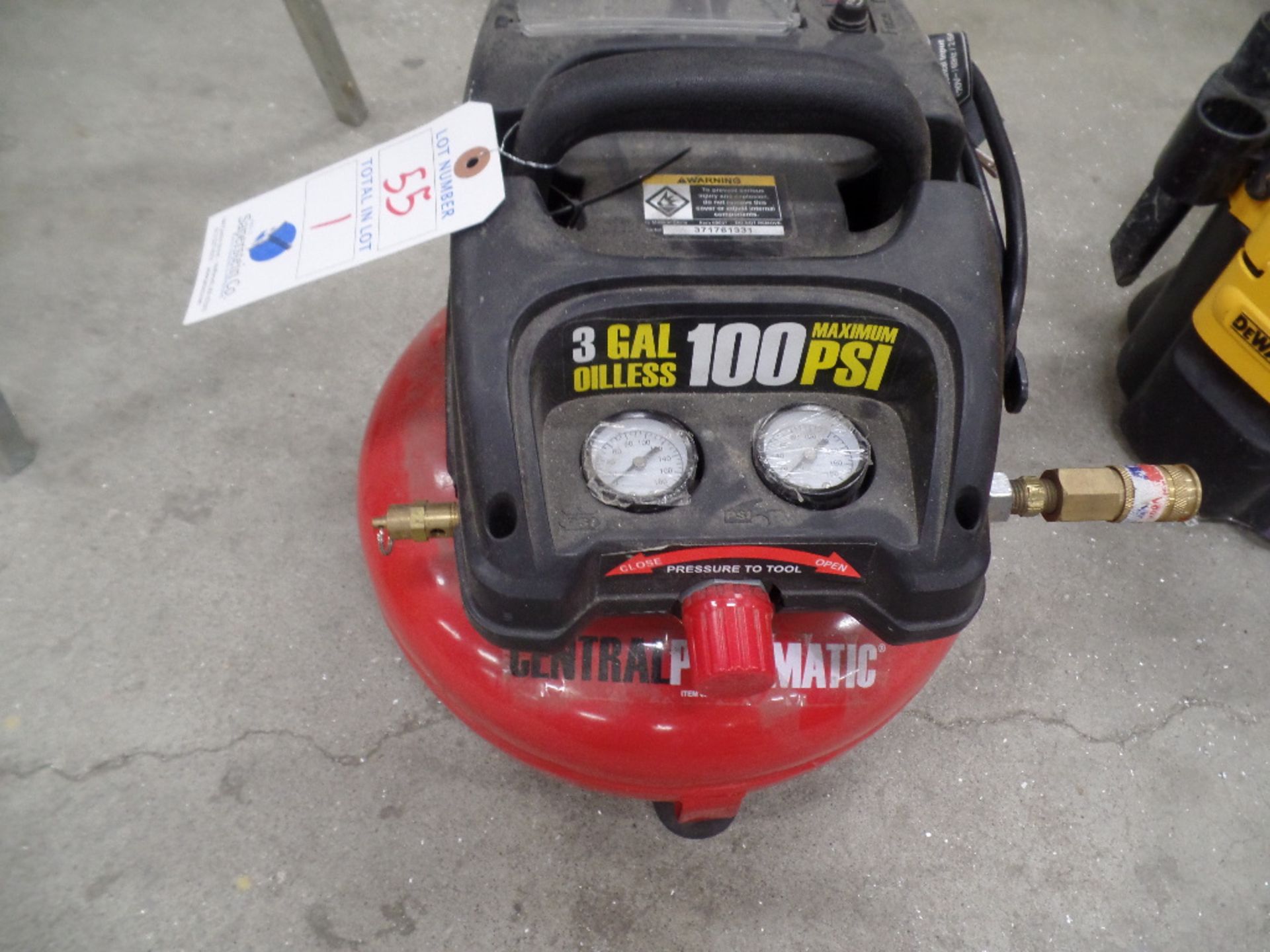 DP 3 Gallon Portable Electric Air Compressor