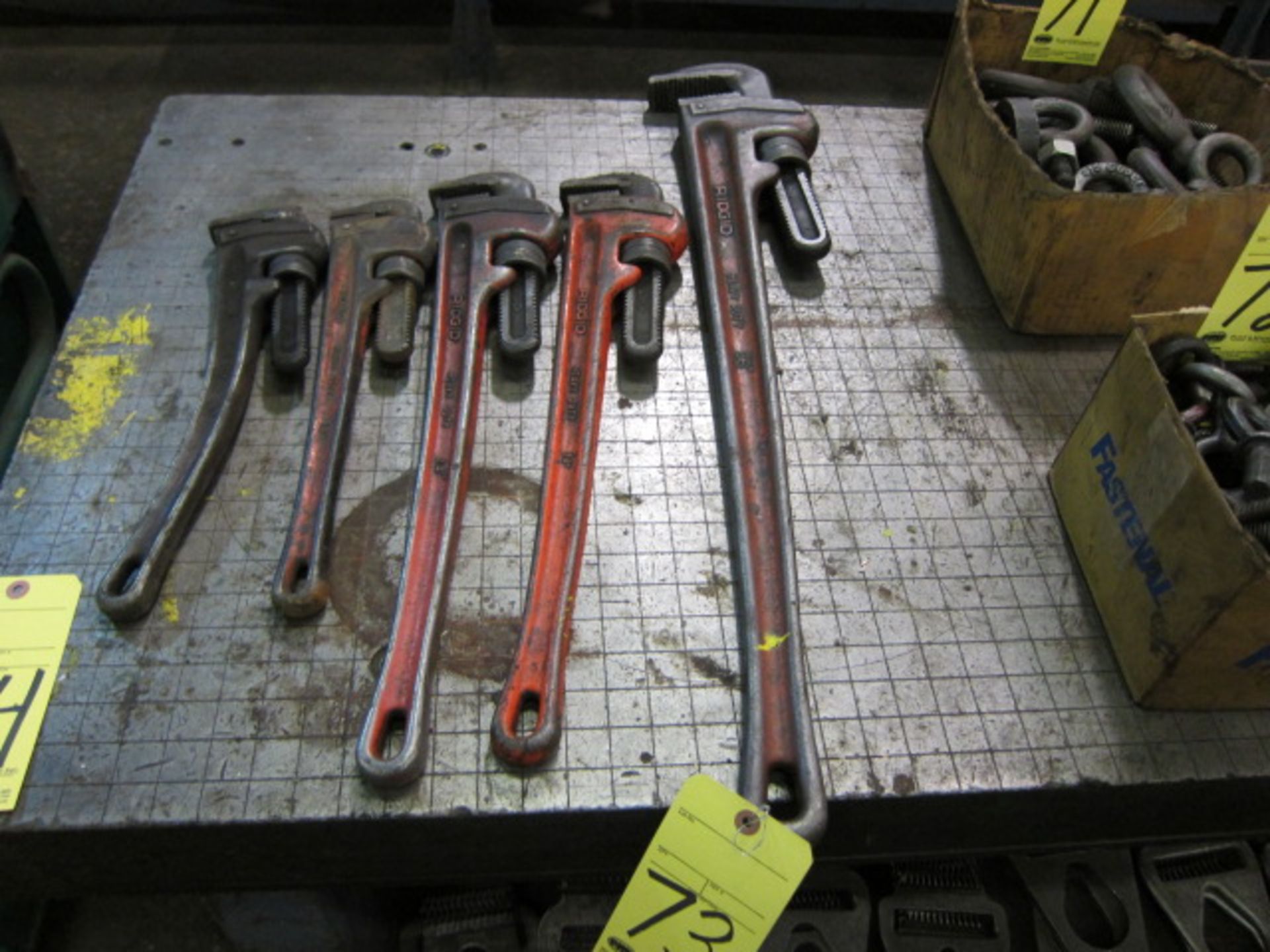 LOT OF PIPE WRENCHES (5), assorted