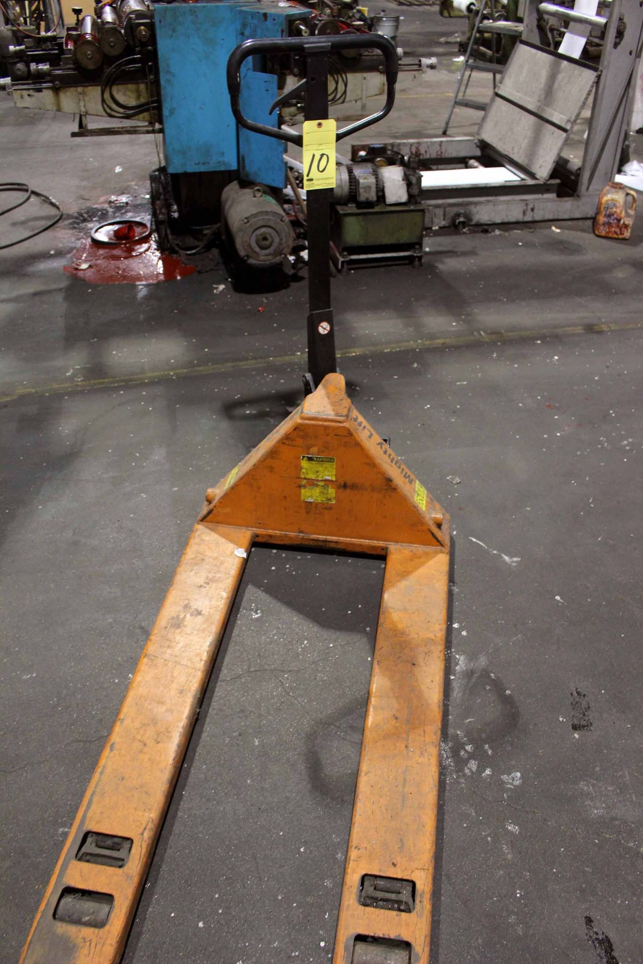 PALLET JACK, MIGHTY LIFT 5,500 LB. CAP.