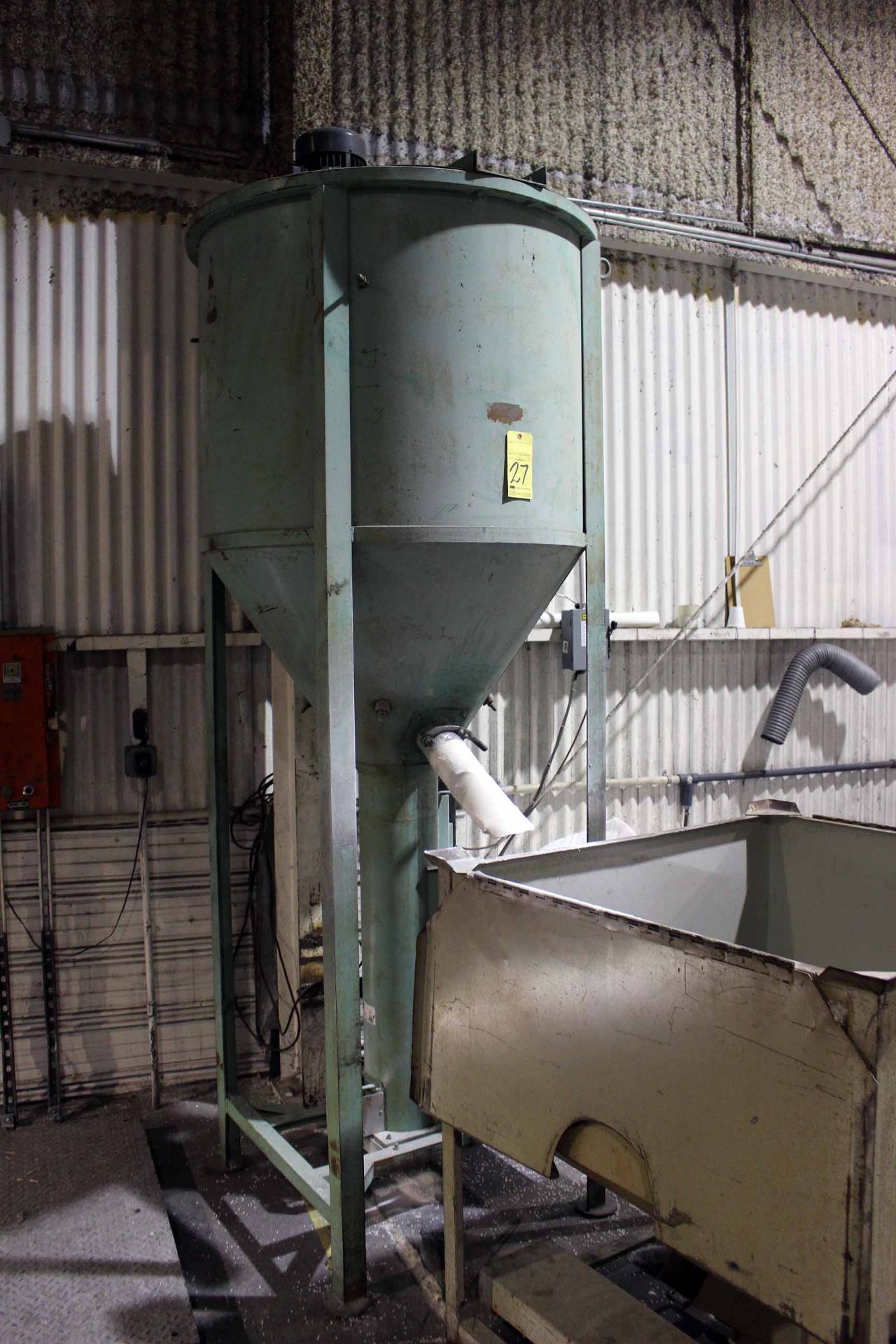 RAW MATERIAL MIXER, SUH FOUNG 500 KGS CAP.