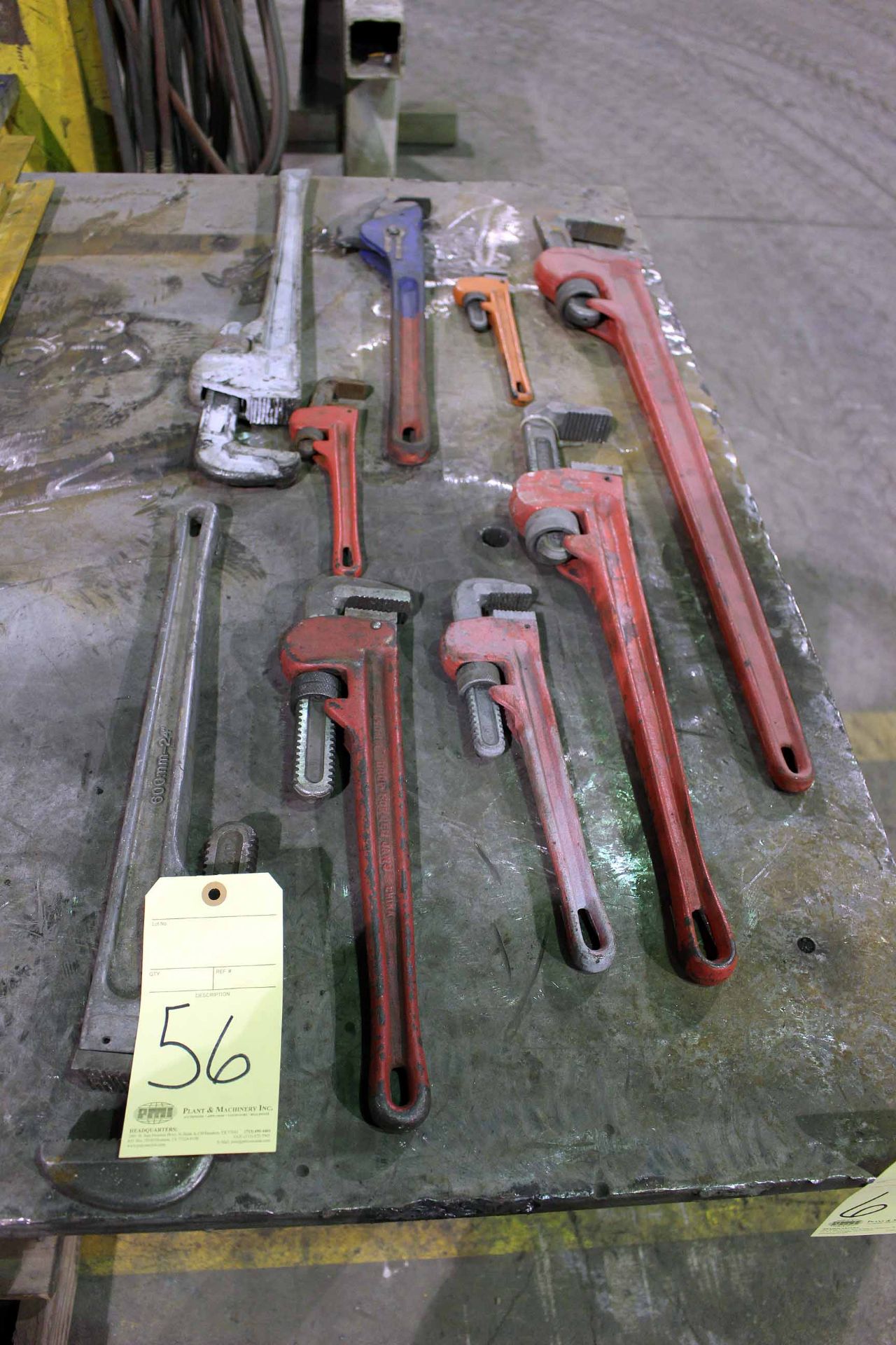 LOT OF PIPE WRENCHES