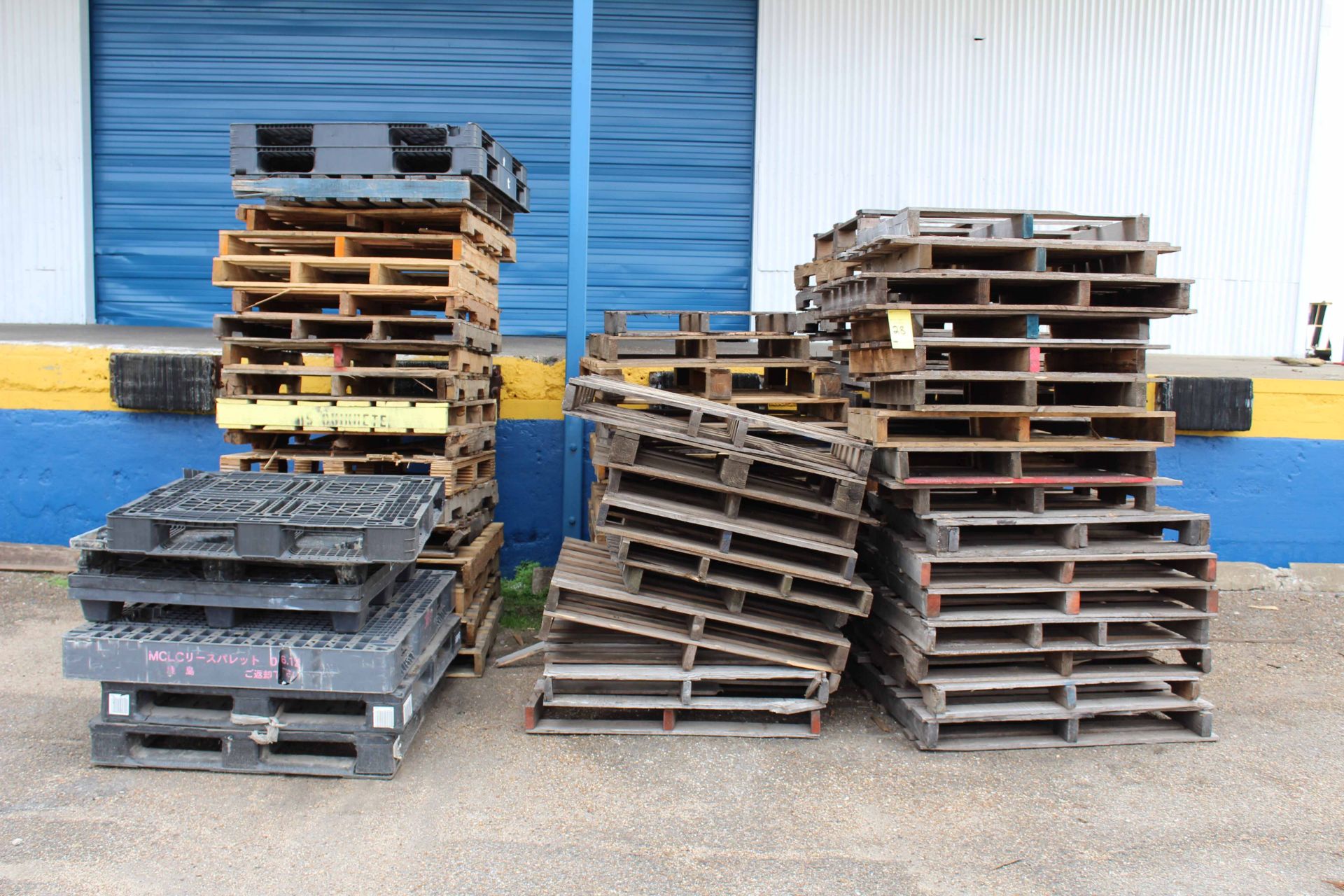 LOT OF MISC. PALLETS