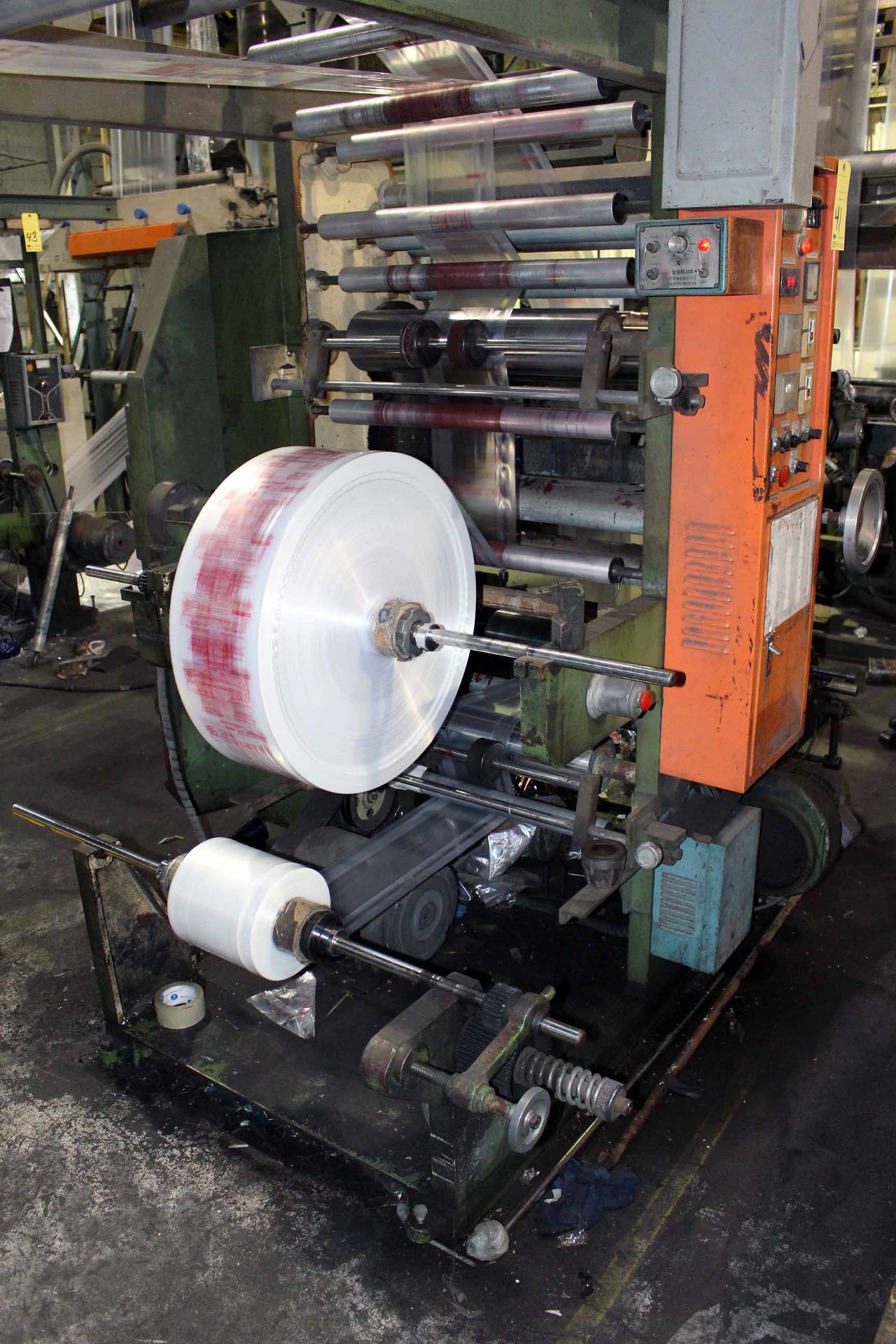 BLOWN FILM BAG EXTRUSION LINE WITH 2-COLOR PRINTER, consisting of: Ilie Machinery Mdl. EPDH55 - Image 6 of 6