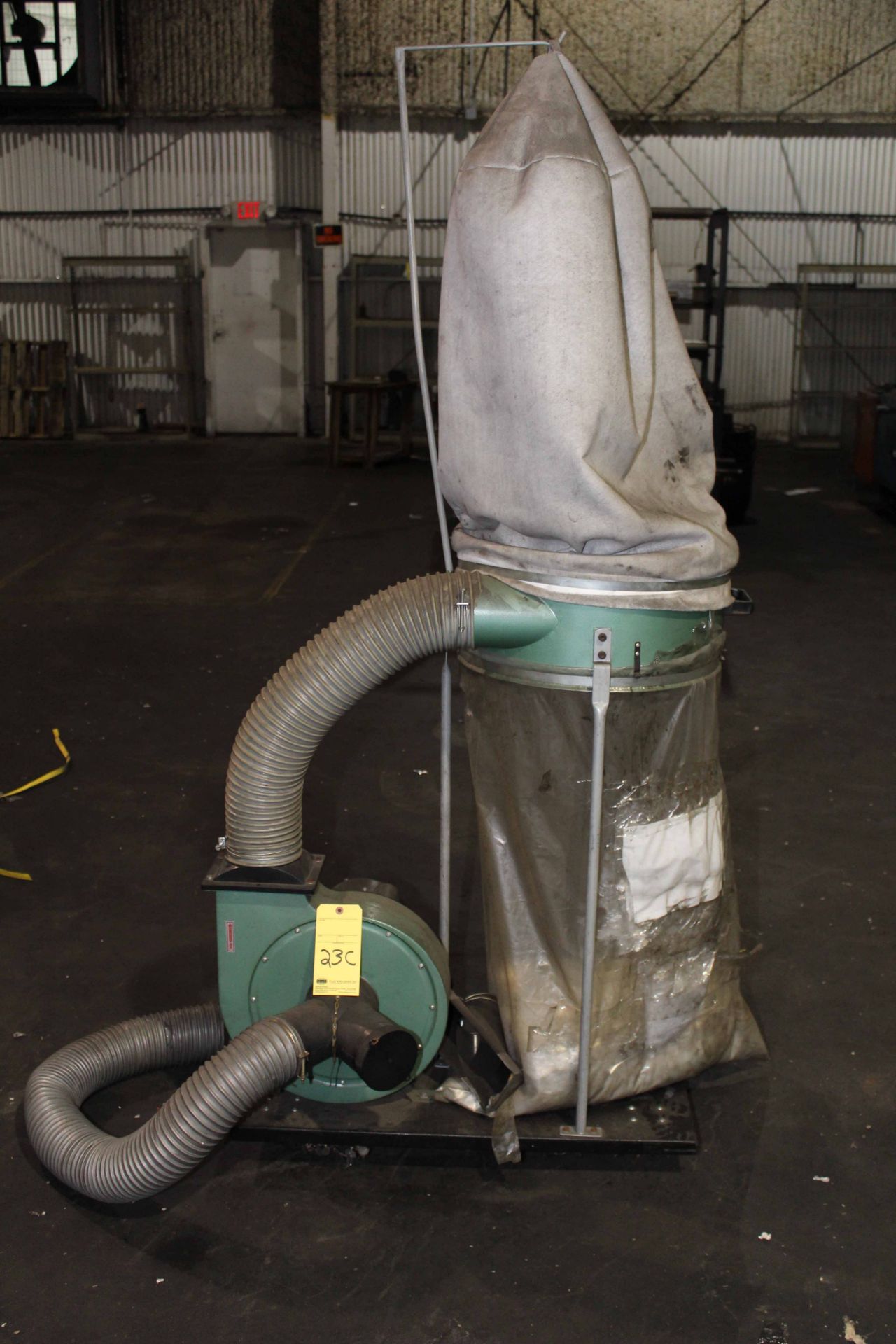 VACUUM/COLLECTION SYSTEM, APPROX. 5 HP 110V