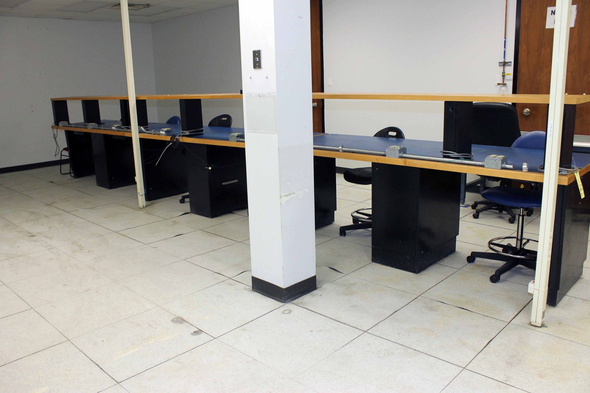 LOT OF WORKSTATIONS (3) (located in the track room) (Location 2 - Fallstone A) - Image 2 of 2