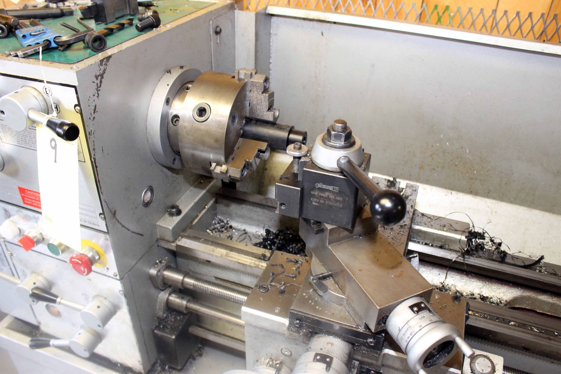 ENGINE LATHE, VECTRAX 14" X 40" MDL. 82837915, new 2007, spds: 70-1500 RPM, geared head, English/ - Image 4 of 4