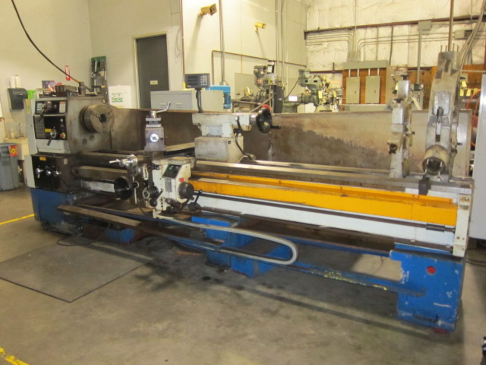 ENGINE LATHE, SUMMIT 28" X 120", 4-1/4" spdl. hole, spds: 16-1250 RPM, taper attach, 2-axis D.R.