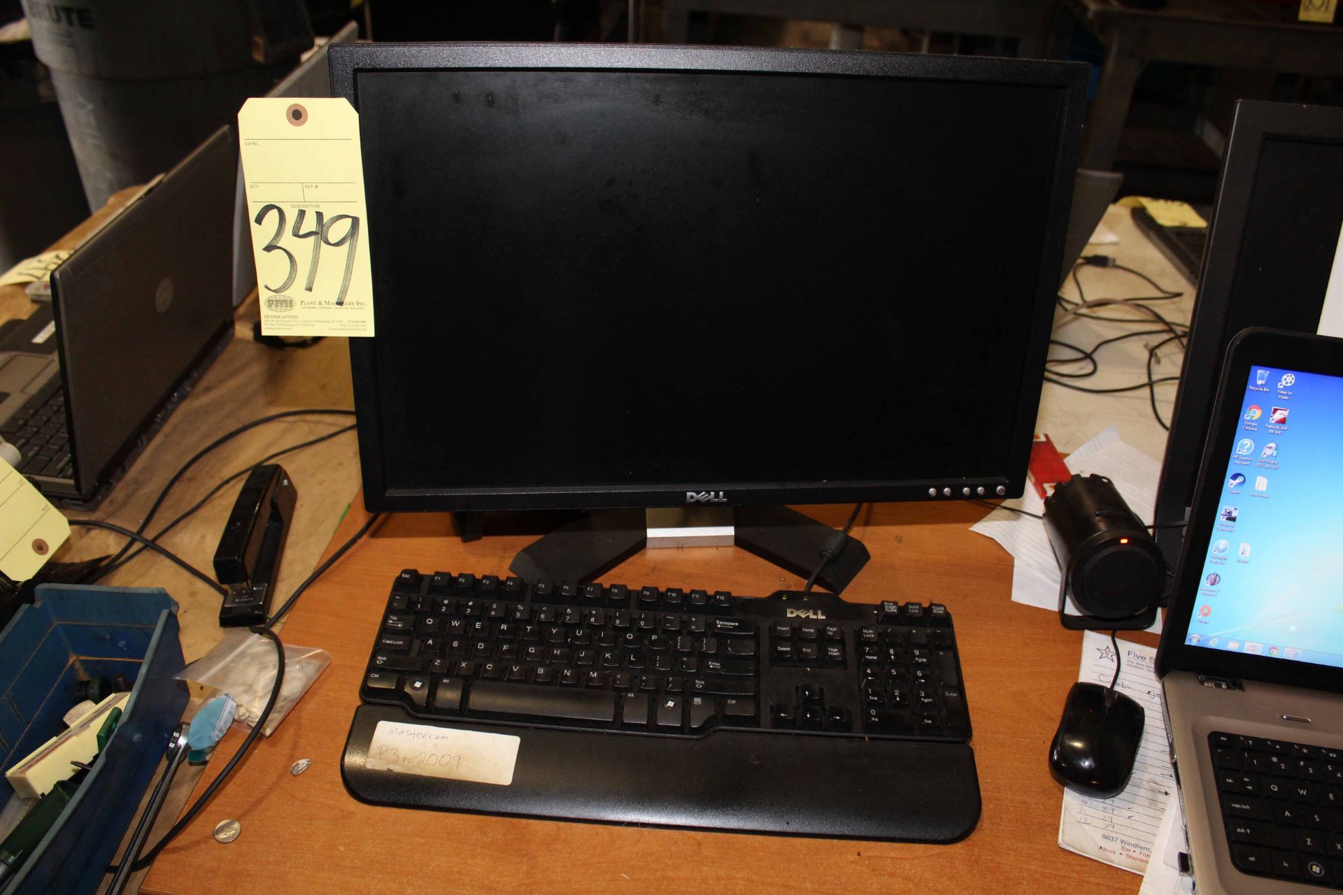 DELL MONITOR AND KEYBOARD