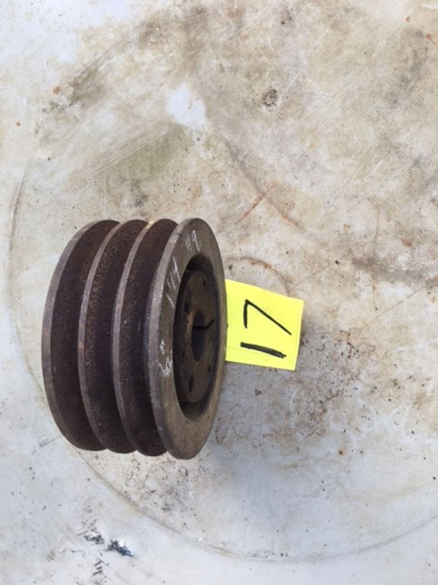 PULLEY, 6", 3-belt, 1-1/4" bore, interchangeable hub (Must be removed by April 13 or a storage fee