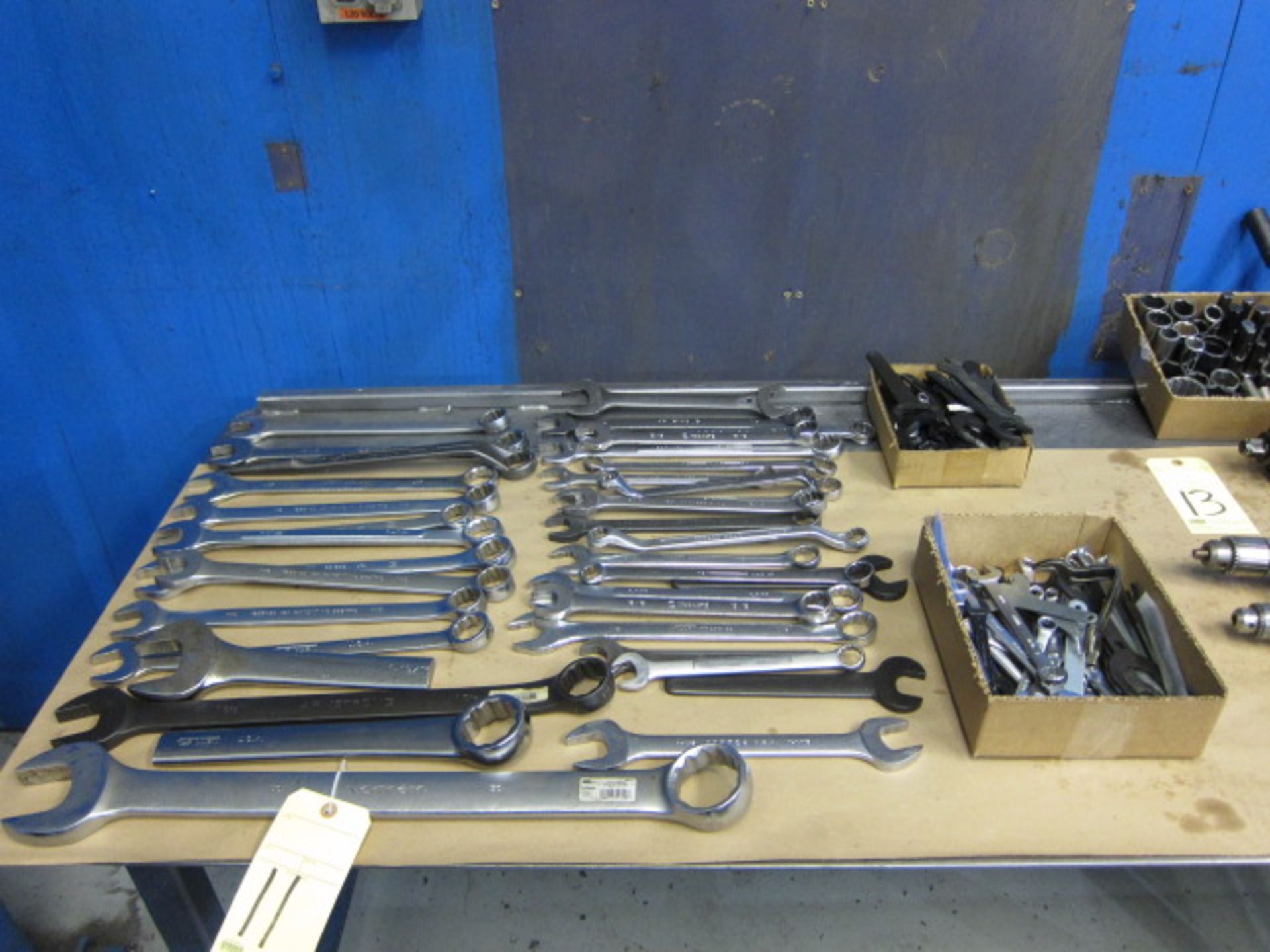 LOT OF WRENCHES, assorted