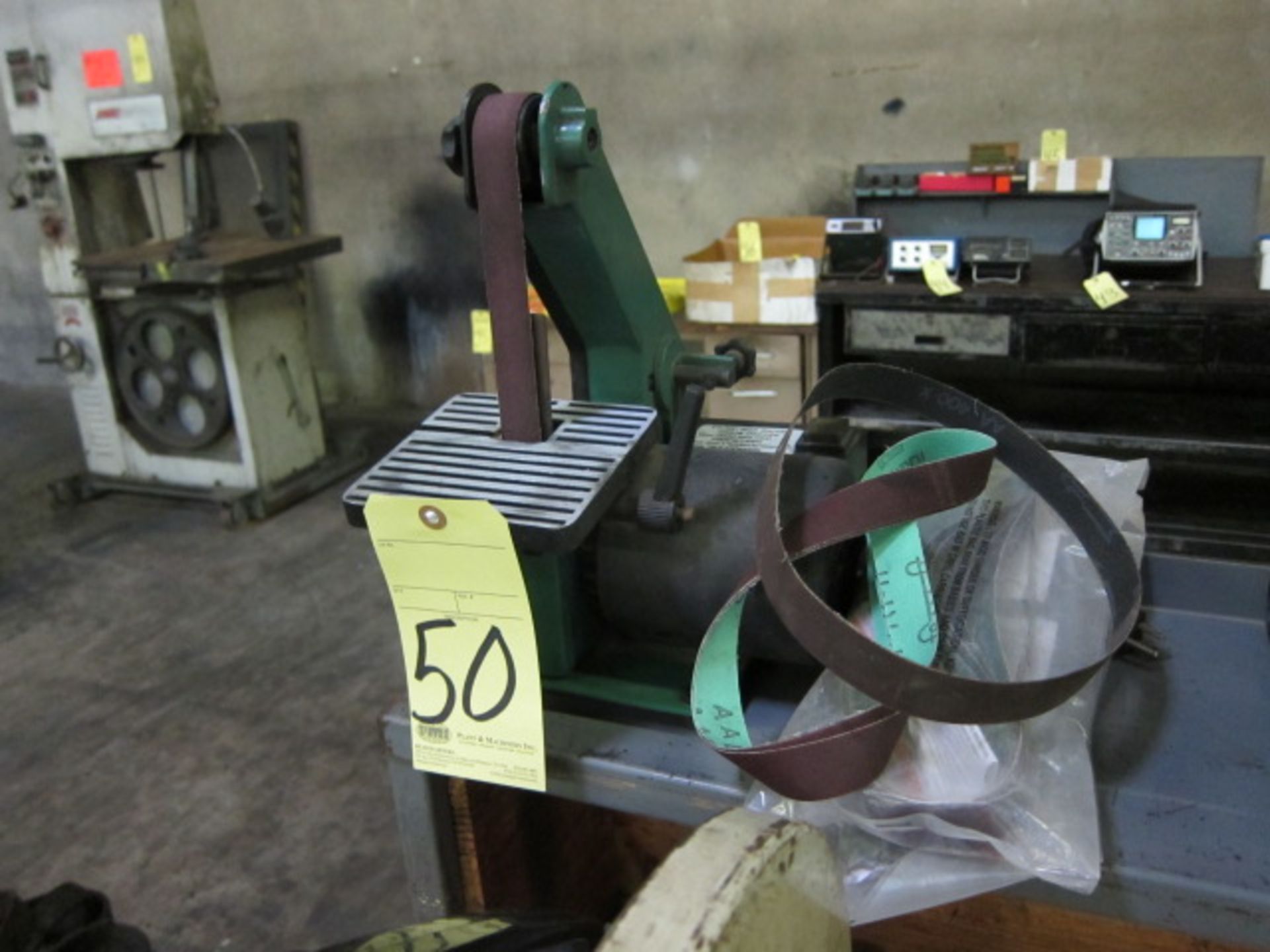 BELT SANDER, CENTRAL MACHINERY 1" X 30"