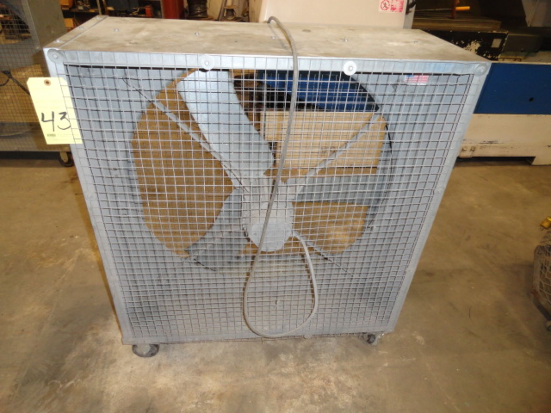 BOX SHOP FAN, QUIETAIRE 36"