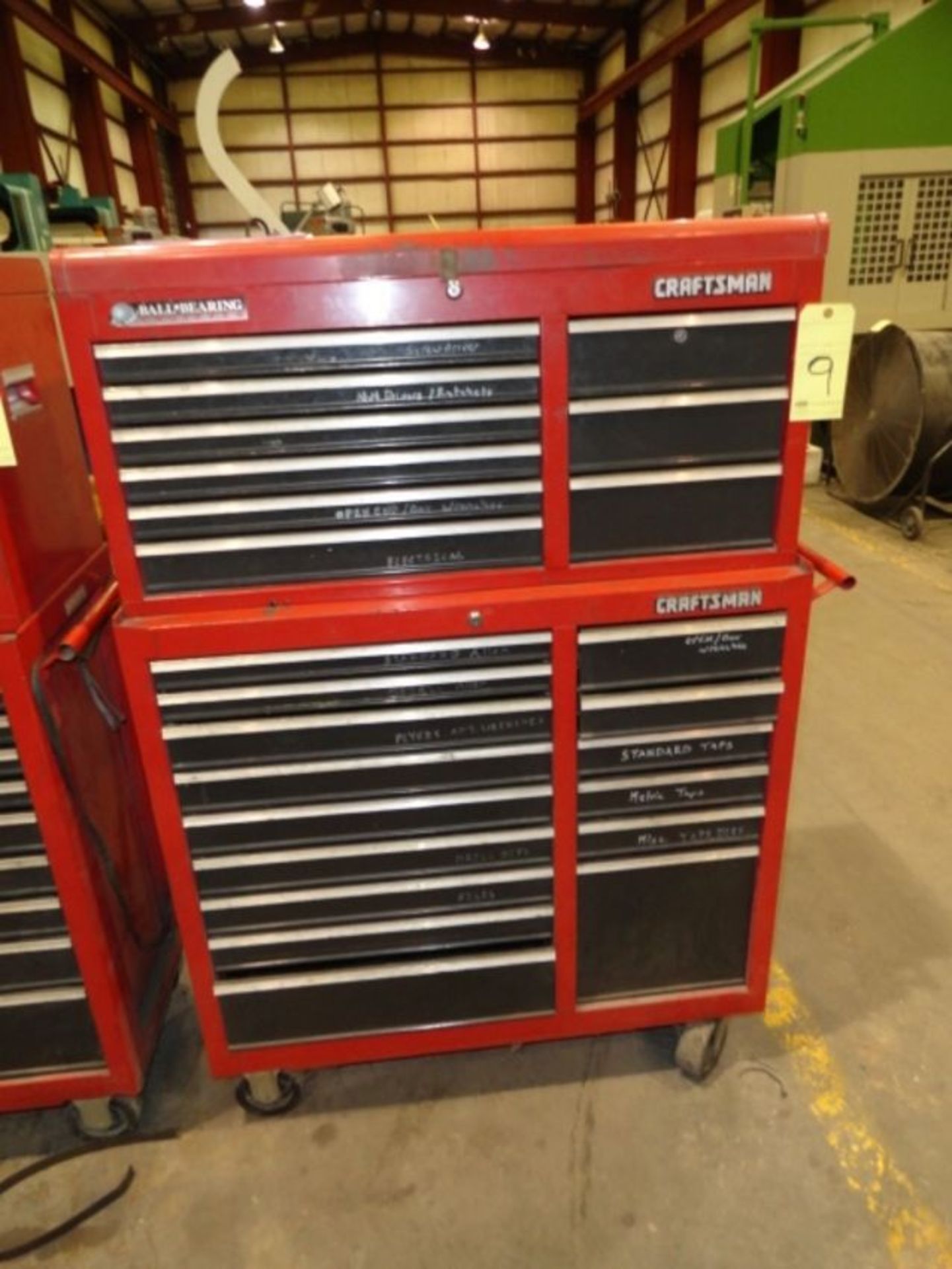 ROLL AROUND TOOLBOX, CRAFTSMAN, 23-drawer - Image 2 of 2