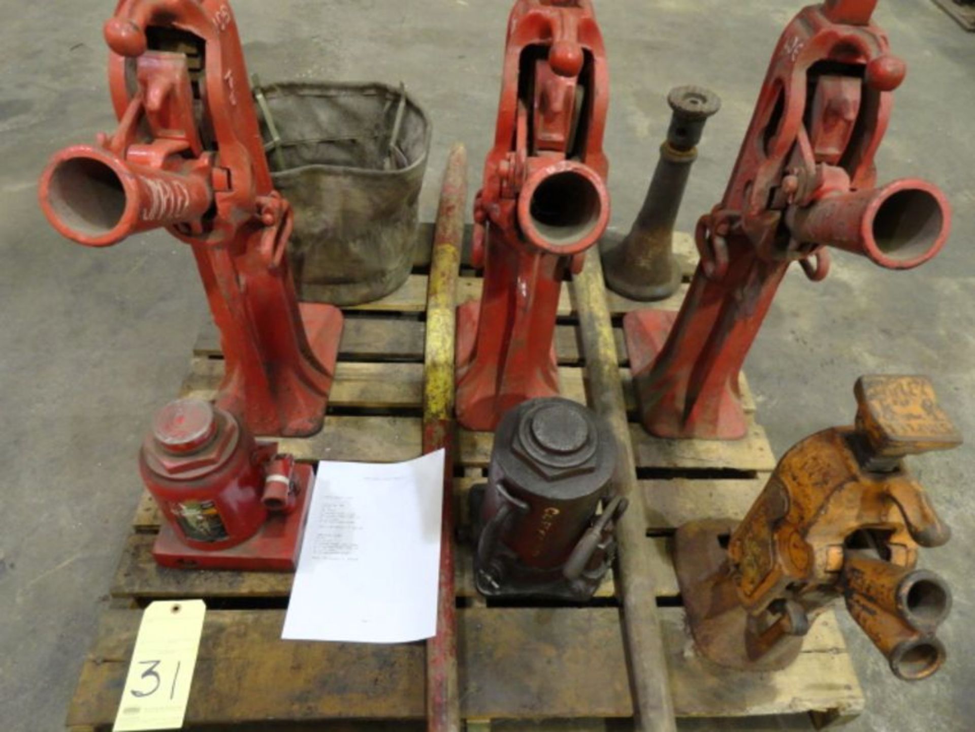 LOT OF RATCHET PALLET JACKS (4): (3) Simplex Mdl. 106 & (1) Simplex Mdl. 107 - Image 2 of 2