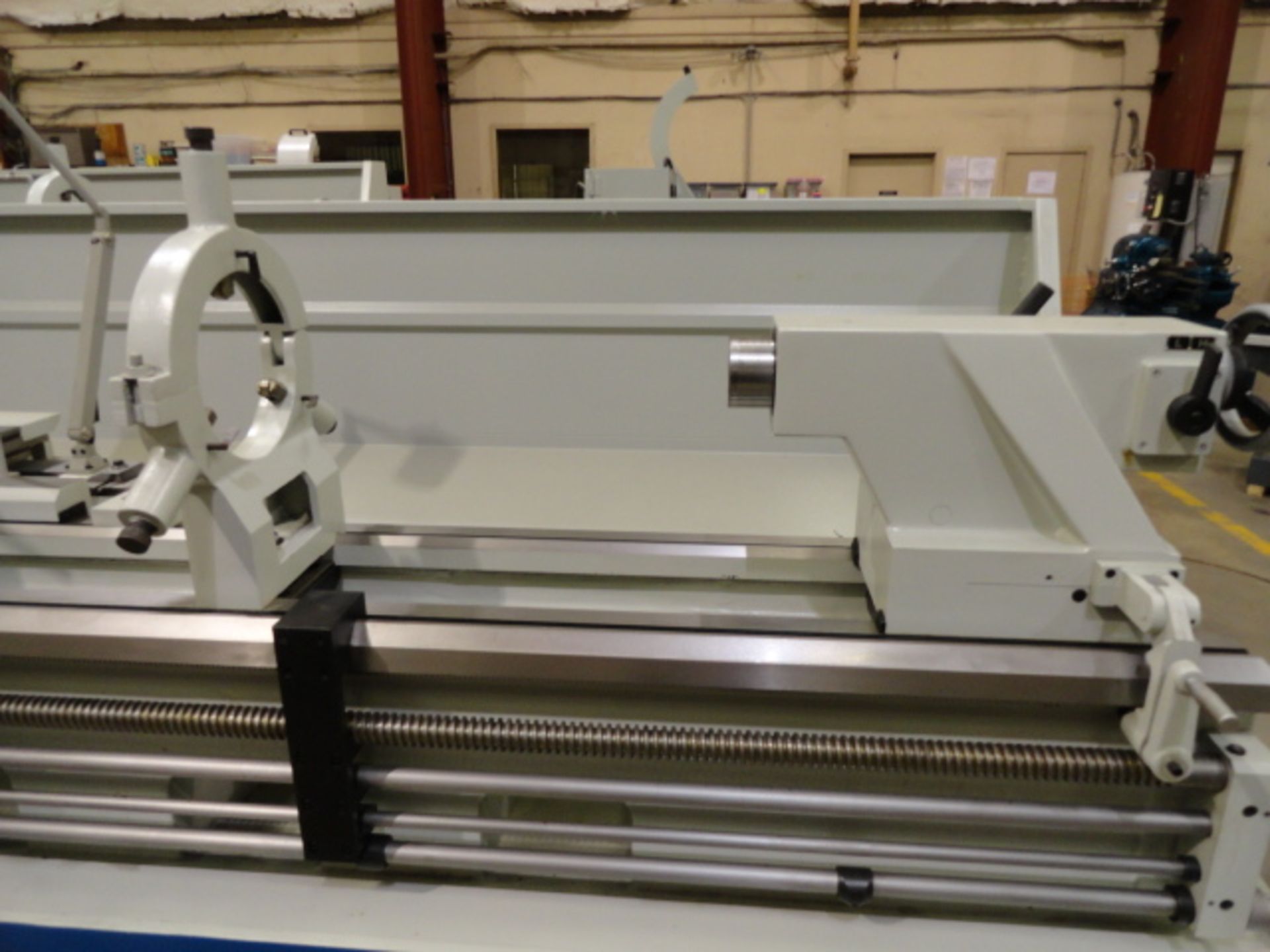 GAP BED ENGINE LATHE, ROUGHNECK (CHU SHING) 26" X 118" (NEW), 17-3/8” sw. over crosslide, 38-1/8” - Image 7 of 8