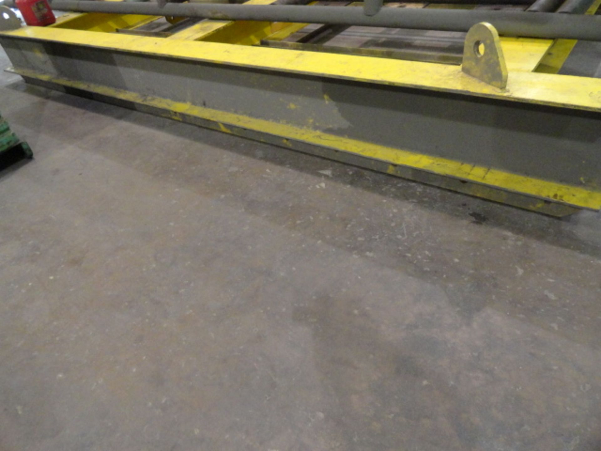 SPREADER BEAM, ANCHOR CRANE 25 T. CAP., 15’ x 8’, made to lift crates, etc. w/o damaging side walls