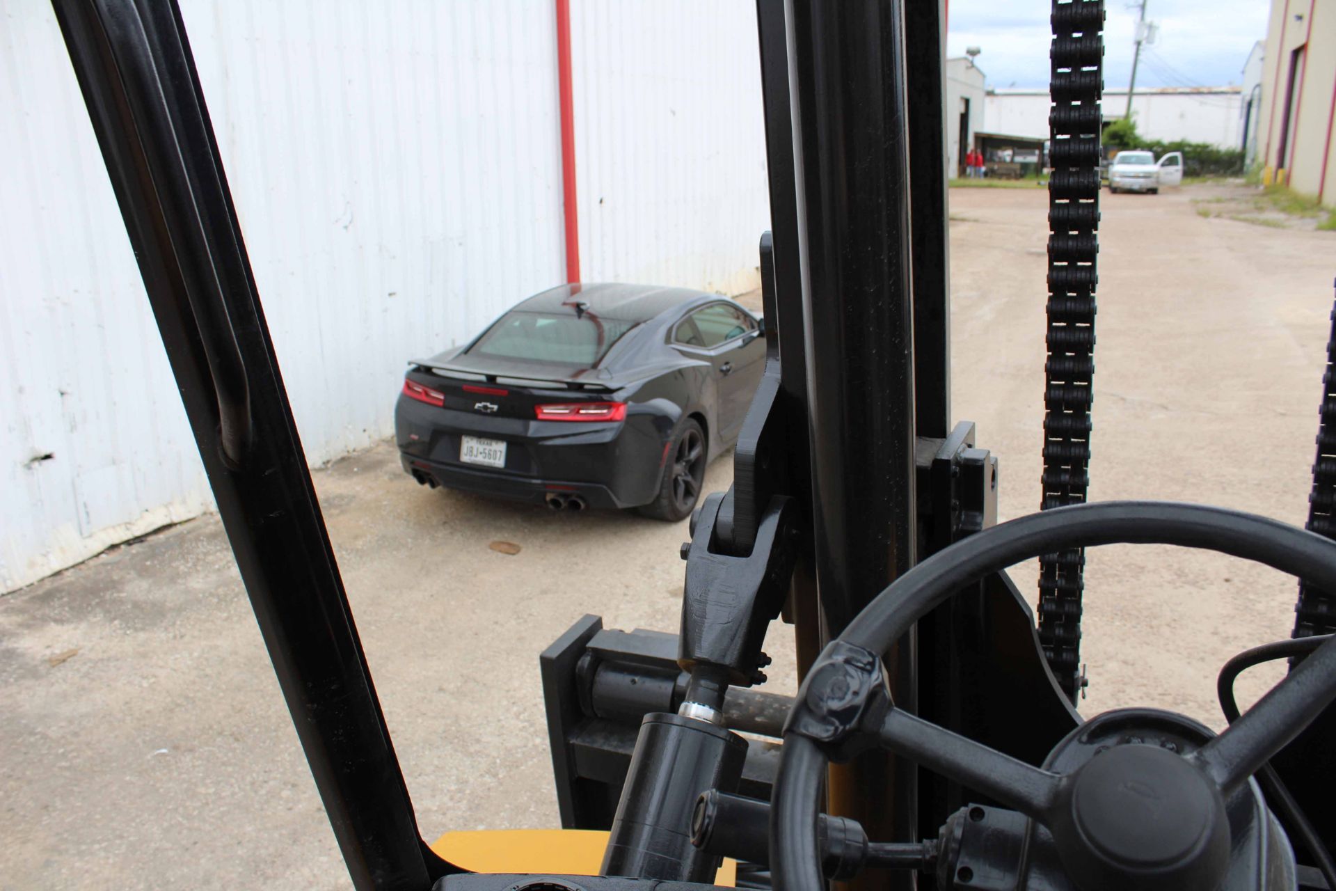 FORKLIFT, YALE 36,000 LB. CAP. MDL. GDP360, new 2005, 6 cyl. diesel pwrd, 161/183" standard mast, - Image 12 of 12