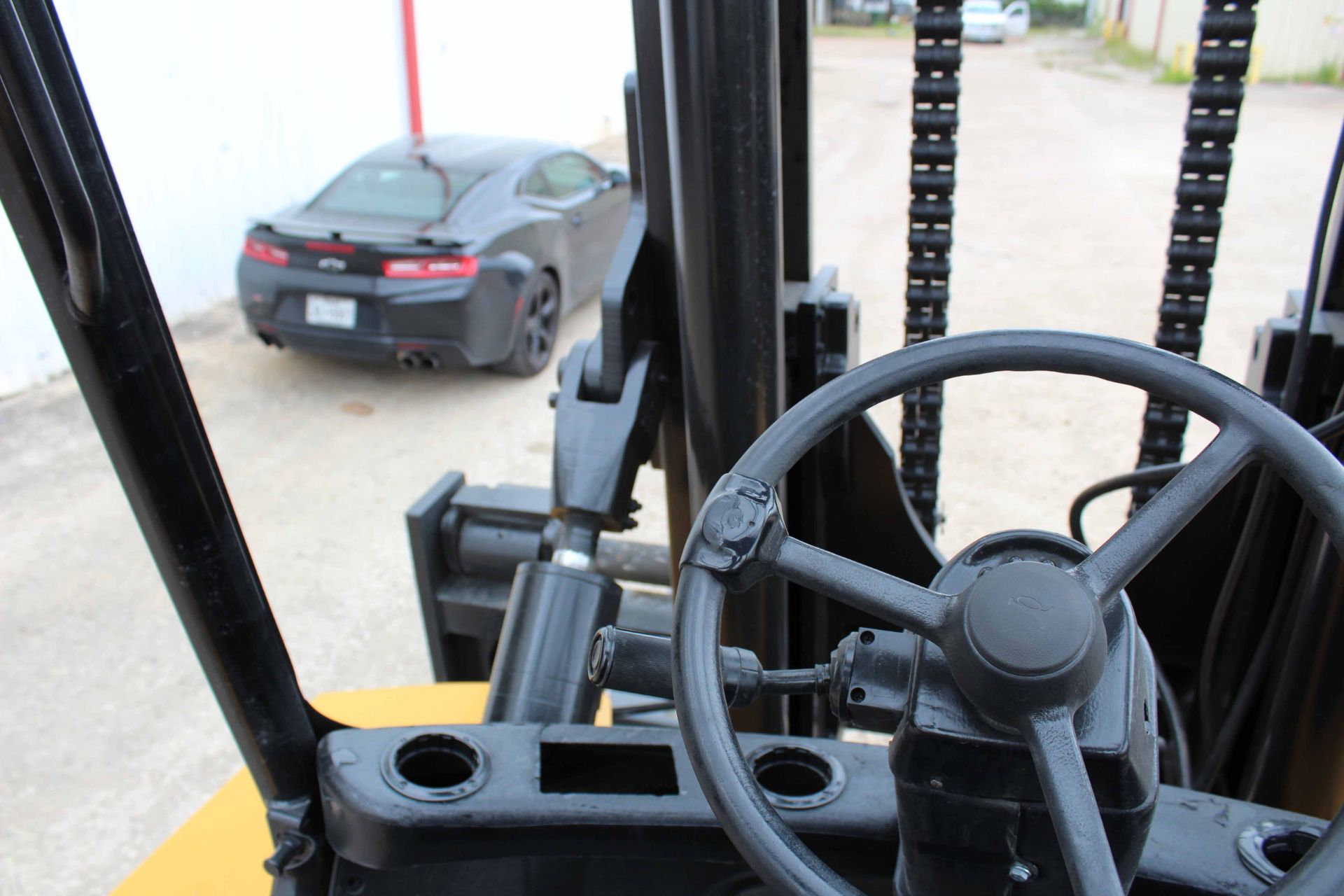 FORKLIFT, YALE 36,000 LB. CAP. MDL. GDP360, new 2005, 6 cyl. diesel pwrd, 161/183" standard mast, - Image 10 of 12