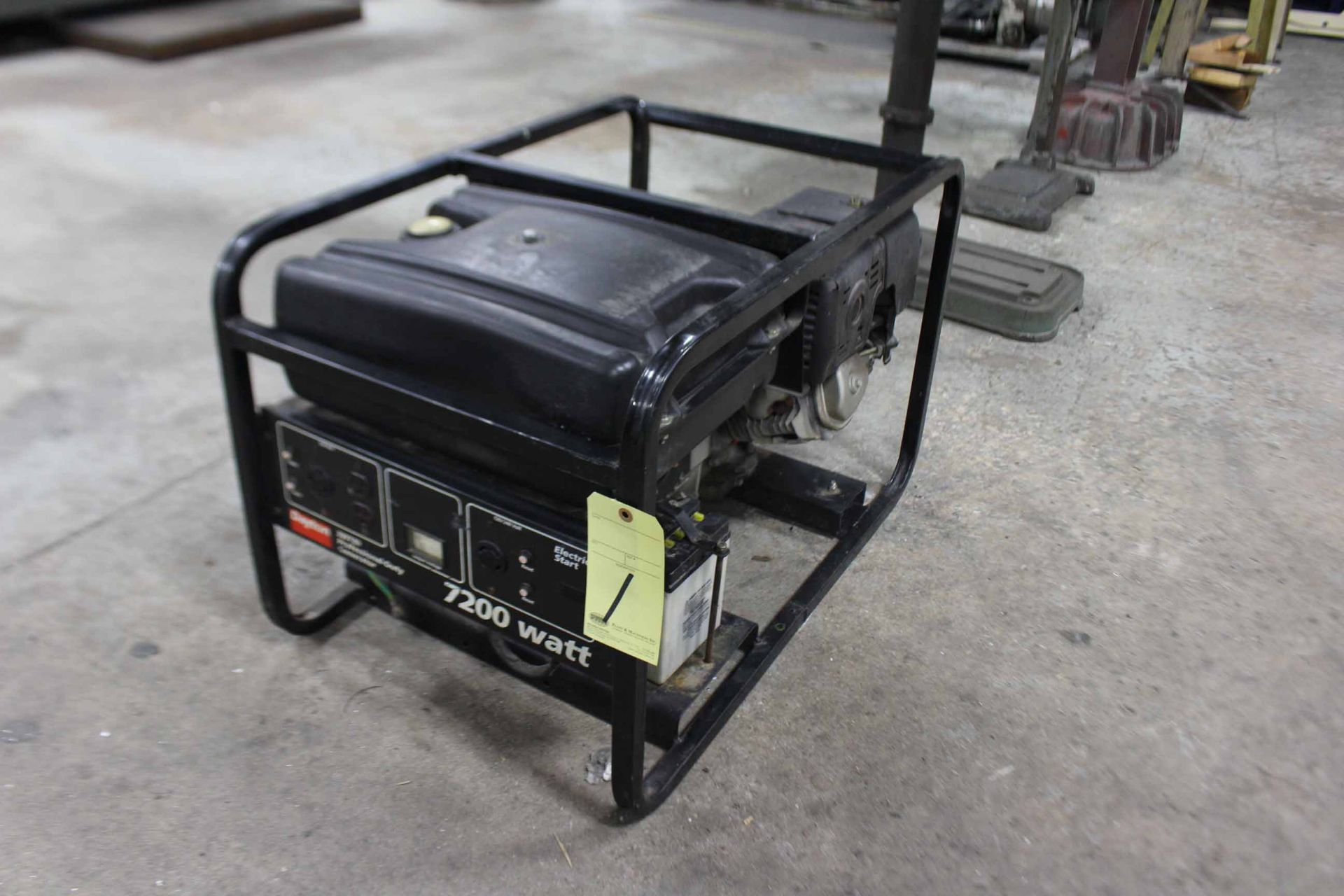 PORTABLE GENERATOR, DAYTON MDL. 3W739, 7,200 watt, gasoline pwrd.