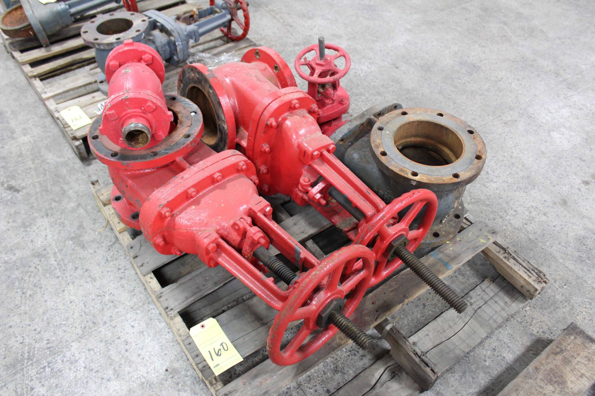 LOT OF GATE VALVES