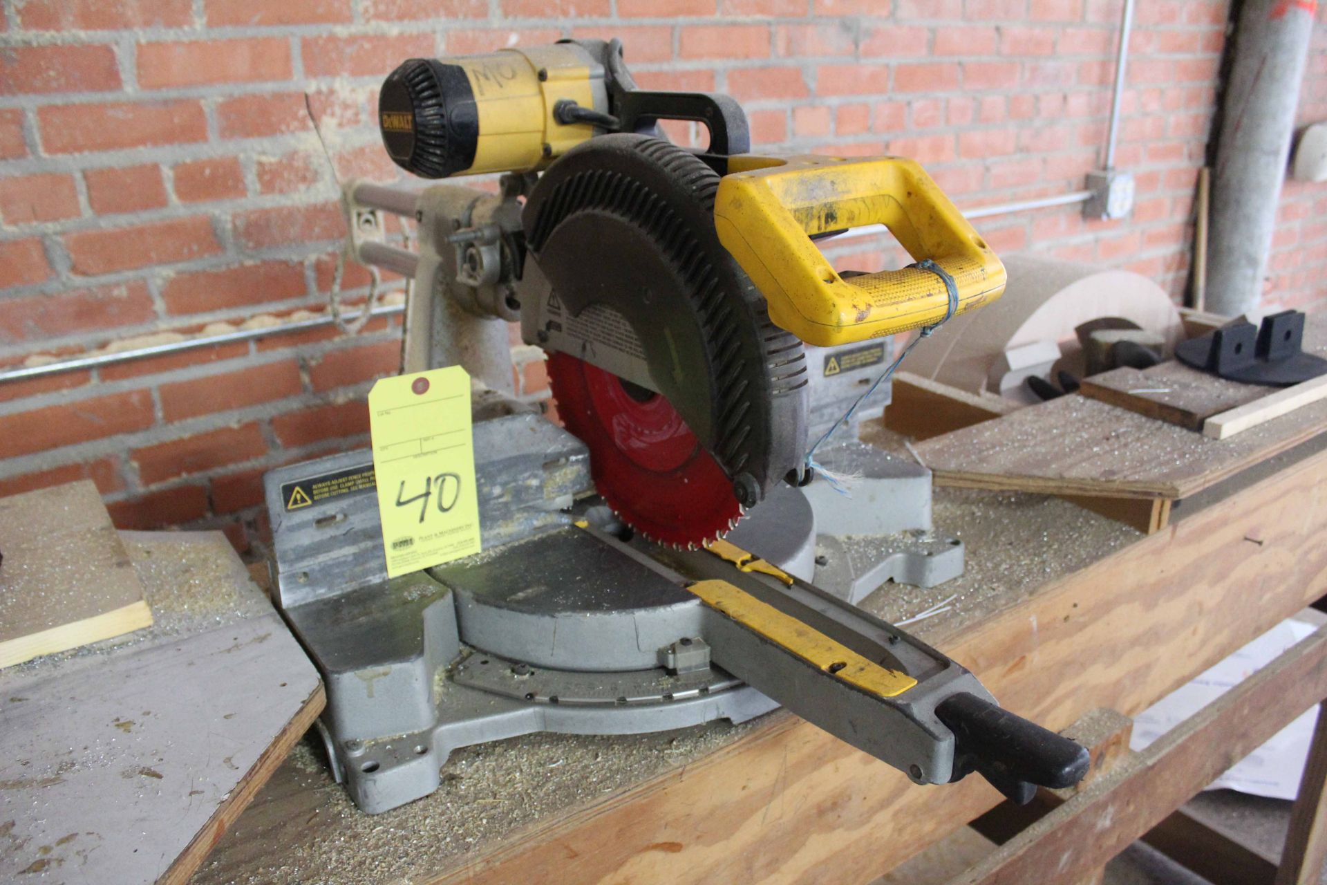 TRAVELING MITER SAW, DeWALT, w/wood stand