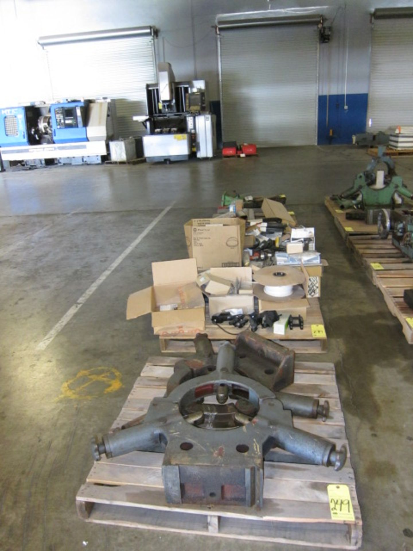 LOT CONSISTING OF: tooling & misc. (on five skids)