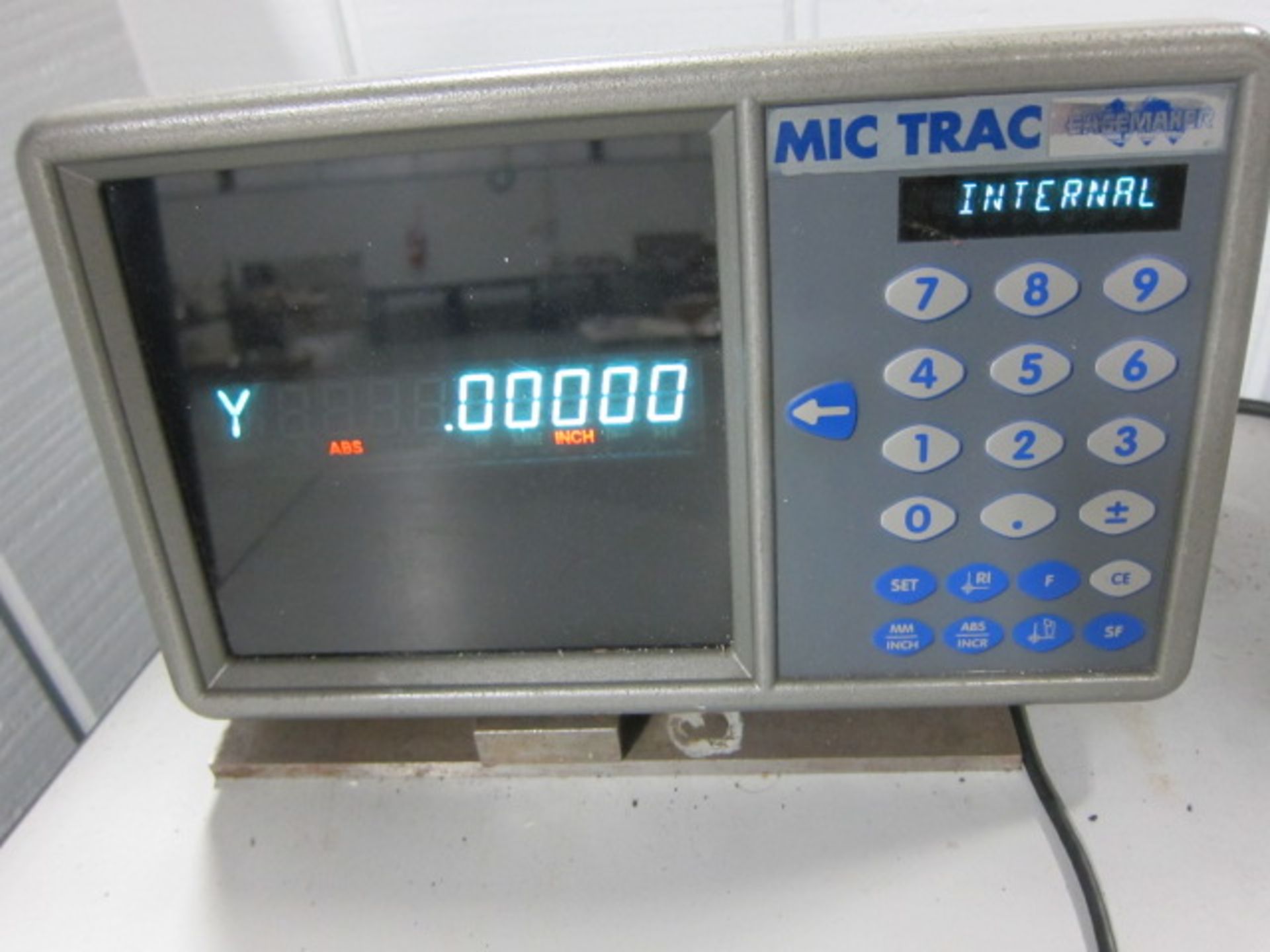 GAUGE MEASURING CENTER, GAGEMAKER MIC-TRAC MT3000, w/D.R.O. - Image 2 of 2
