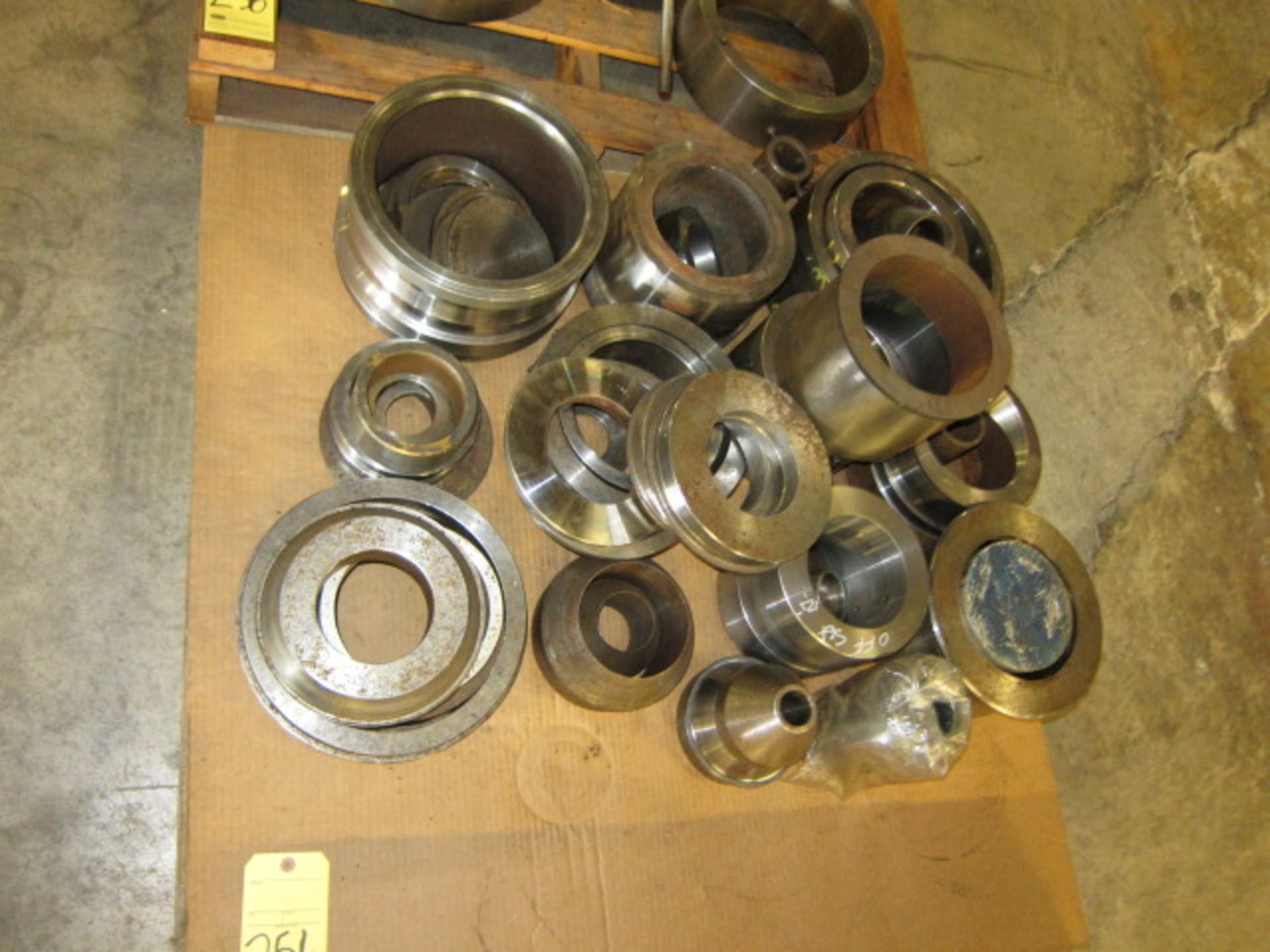 LOT OF TOOLING, assorted (on eight skids) - Image 5 of 10
