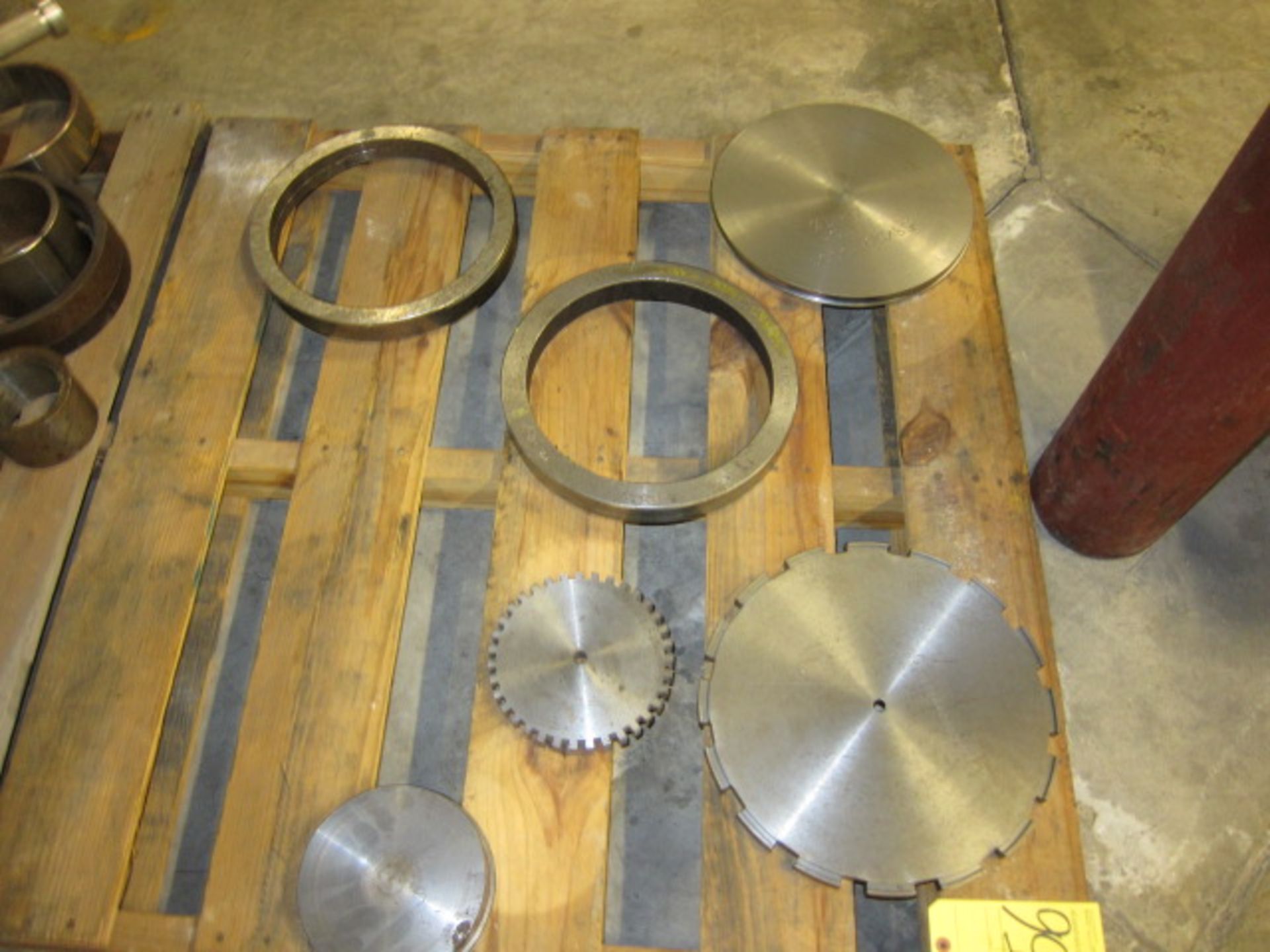 LOT OF TOOLING, assorted (on eight skids) - Image 2 of 10