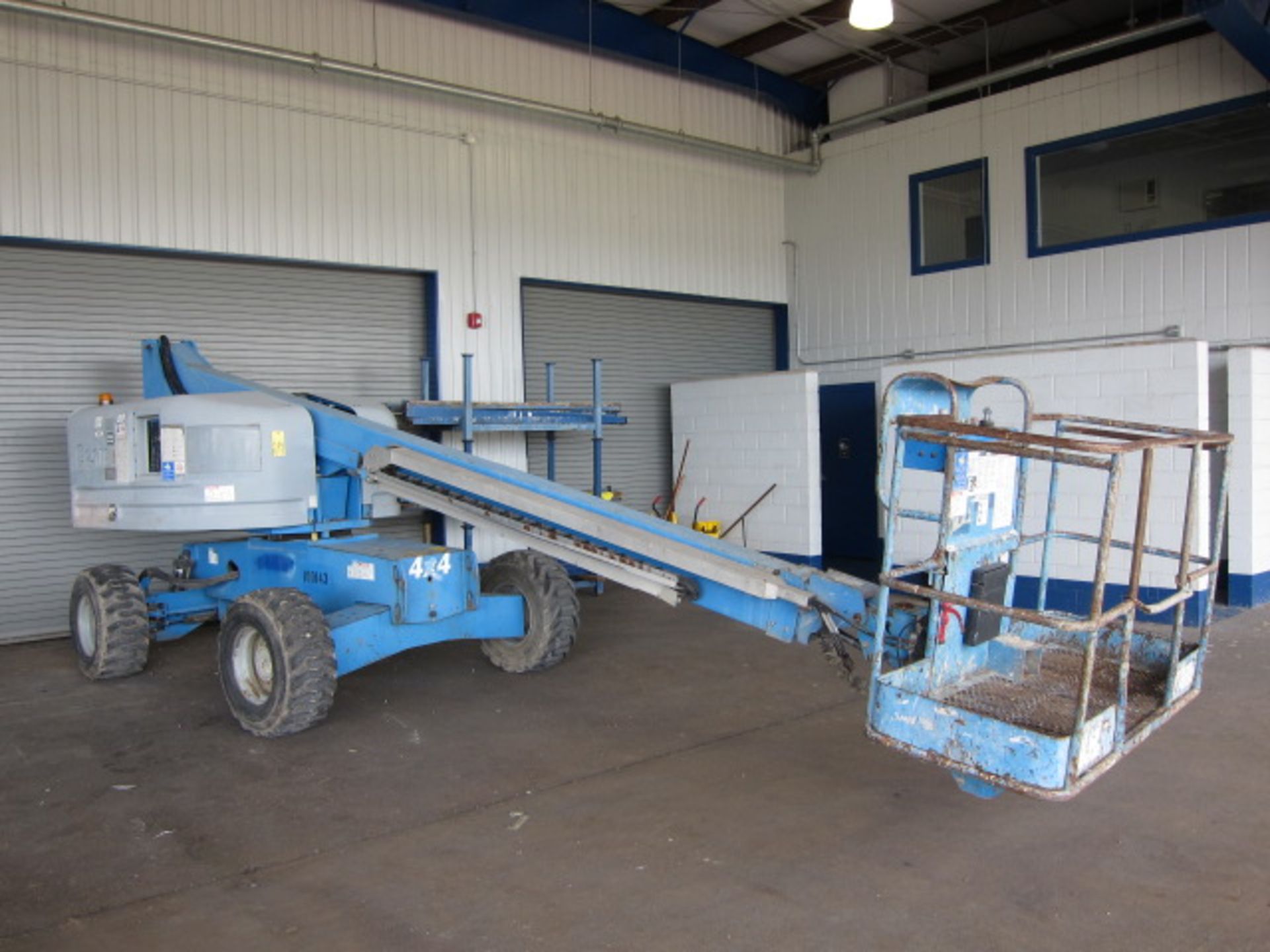 TELESCOPING BOOM MANLIFT, GENIE MDL. S-40, new 2006, diesel engine, 4-wheel drive, S/N 4006-10389