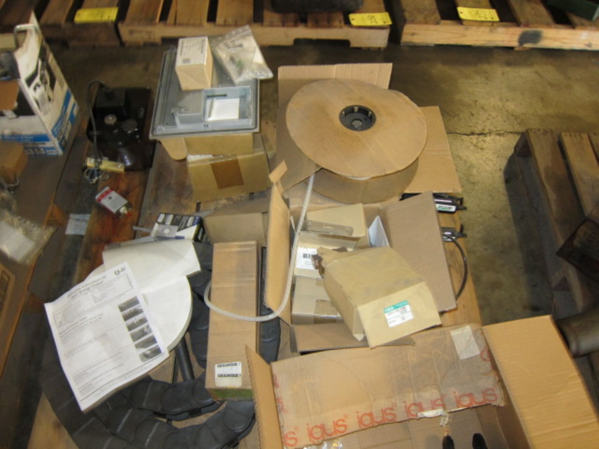 LOT CONSISTING OF: tooling & misc. (on five skids) - Image 3 of 6
