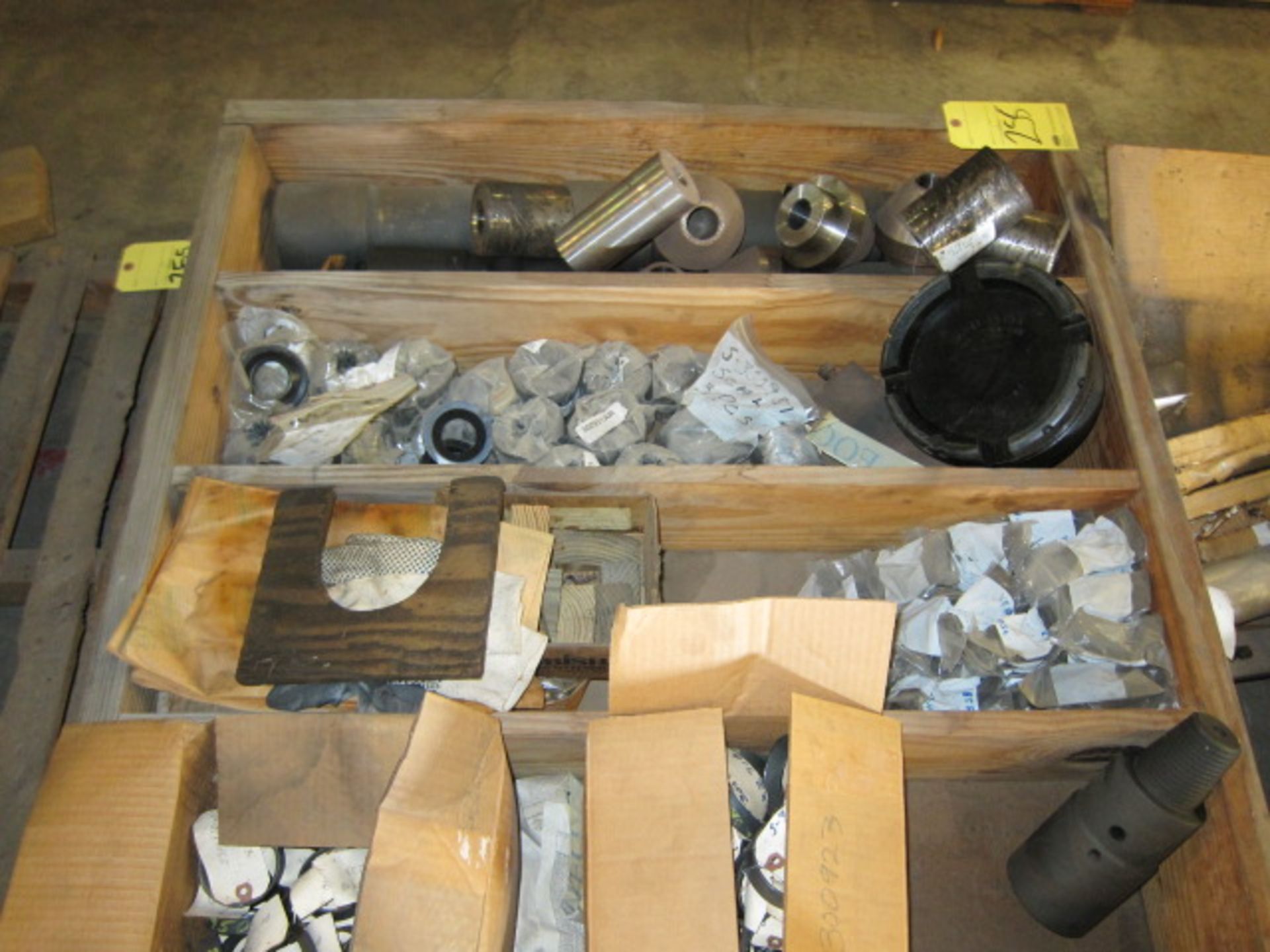 LOT CONSISTING OF: machine parts & hardware (on twelve skids) - Image 9 of 13