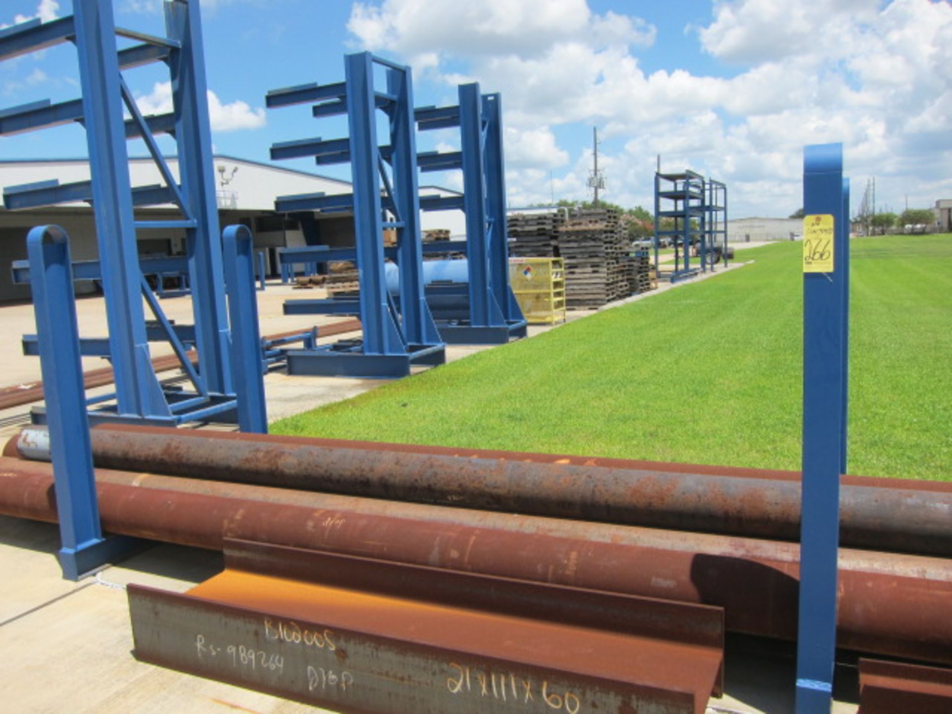 STEEL STORAGE RACK