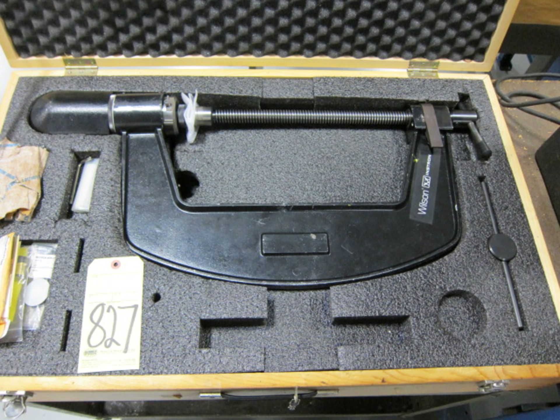 PORTABLE HARDNESS TESTER, WILSON INSTRON MDL. MOBLP7963