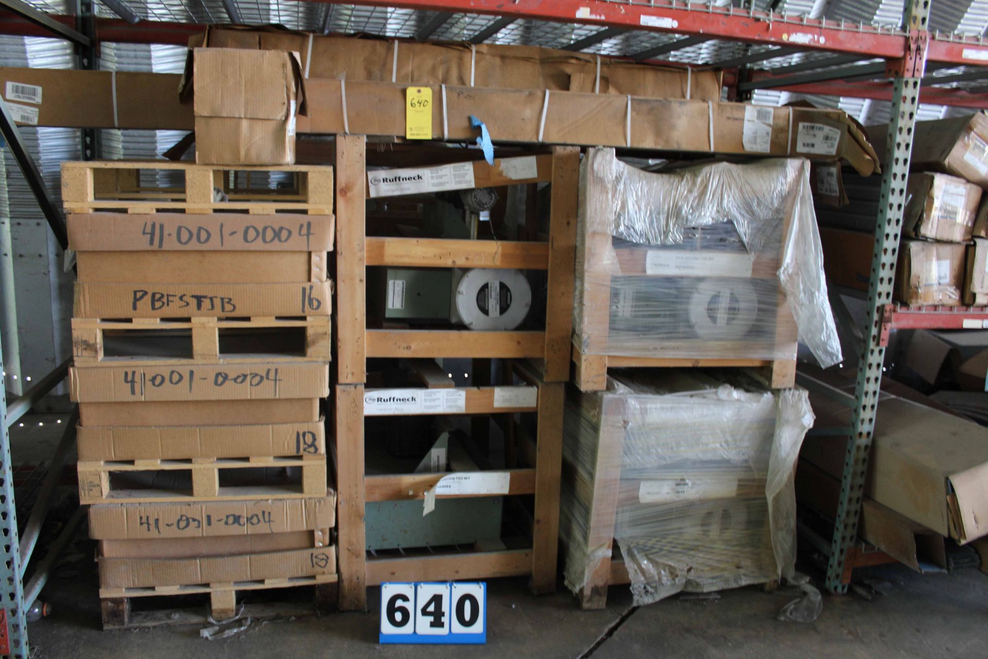 LOT CONTENTS OF ONE PALLET RACKING: heaters, Ruffneck Mdl. FX5