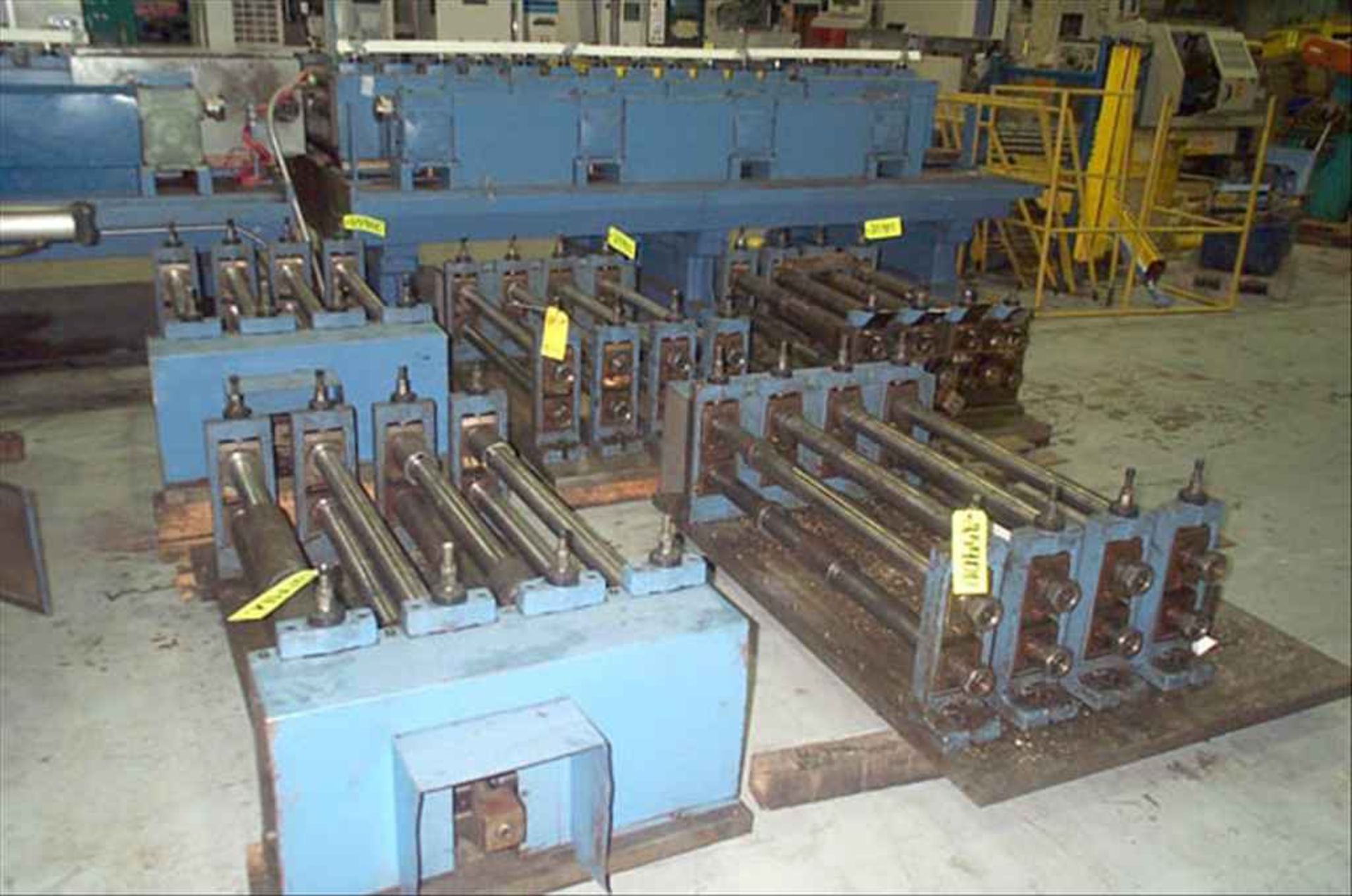 CONTOUR ROLLFORMER, (est.) new 1996, 32-stand, 2-1/2” shaft dia., (8) 4-stand shafts, 40” roll - Image 4 of 5