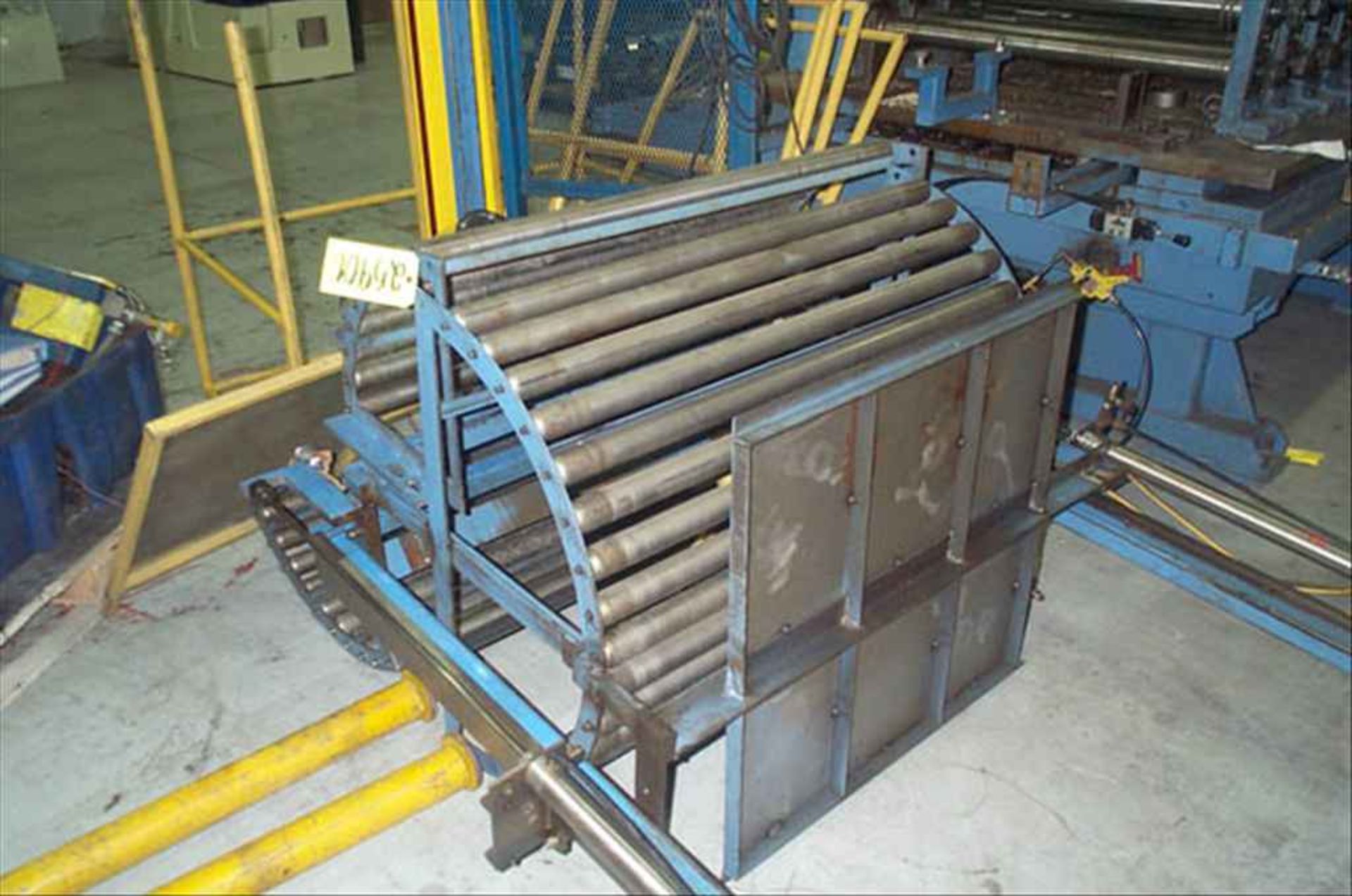 CONTOUR ROLLFORMER, (est.) new 1996, 32-stand, 2-1/2” shaft dia., (8) 4-stand shafts, 40” roll - Image 5 of 5