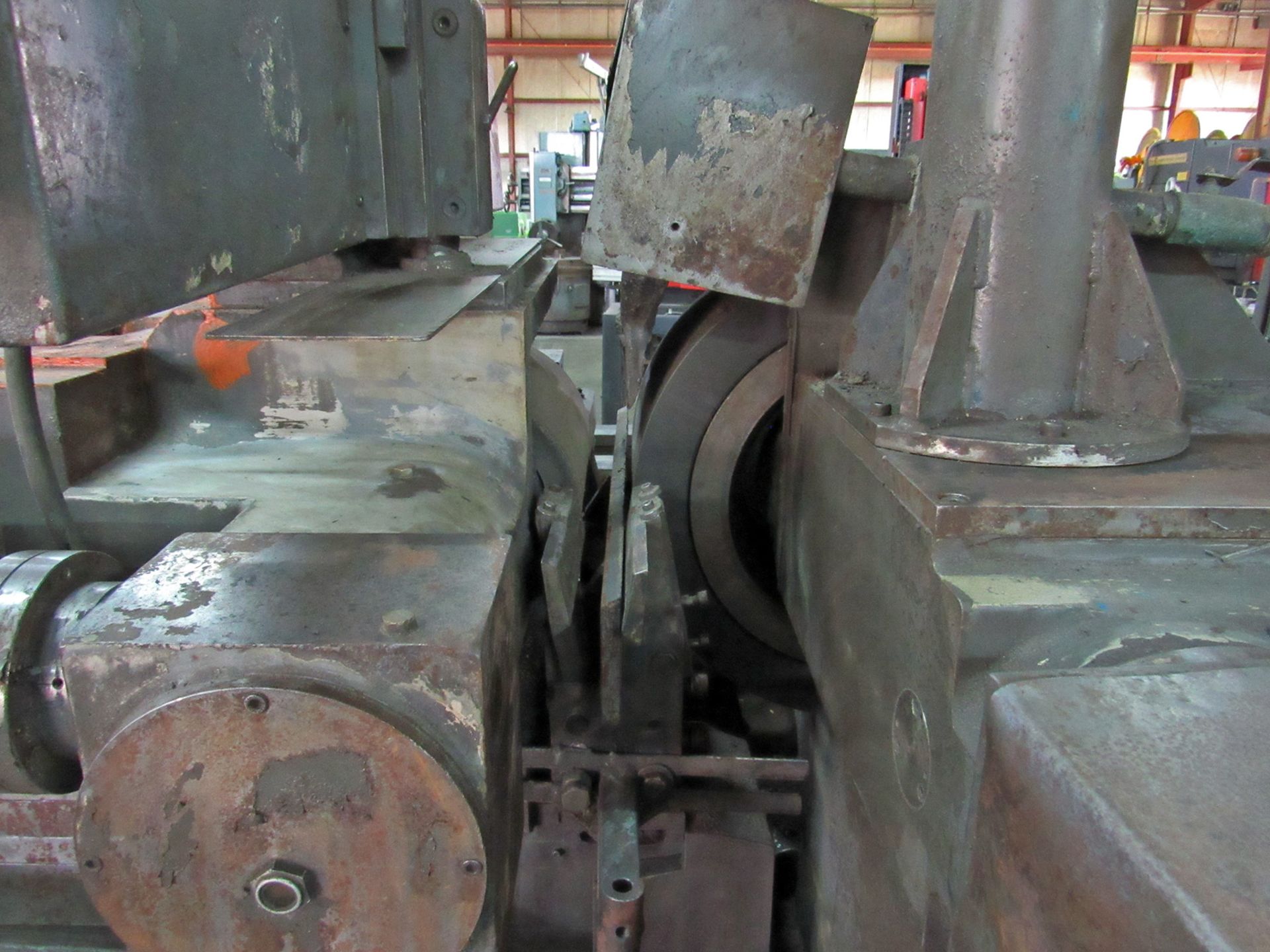 BONELI 3” CENTERLESS GRINDER, 20” dia. x 10”W. grinding wheel, 20 HP grinding wheel motor, 14” x 10” - Image 8 of 8
