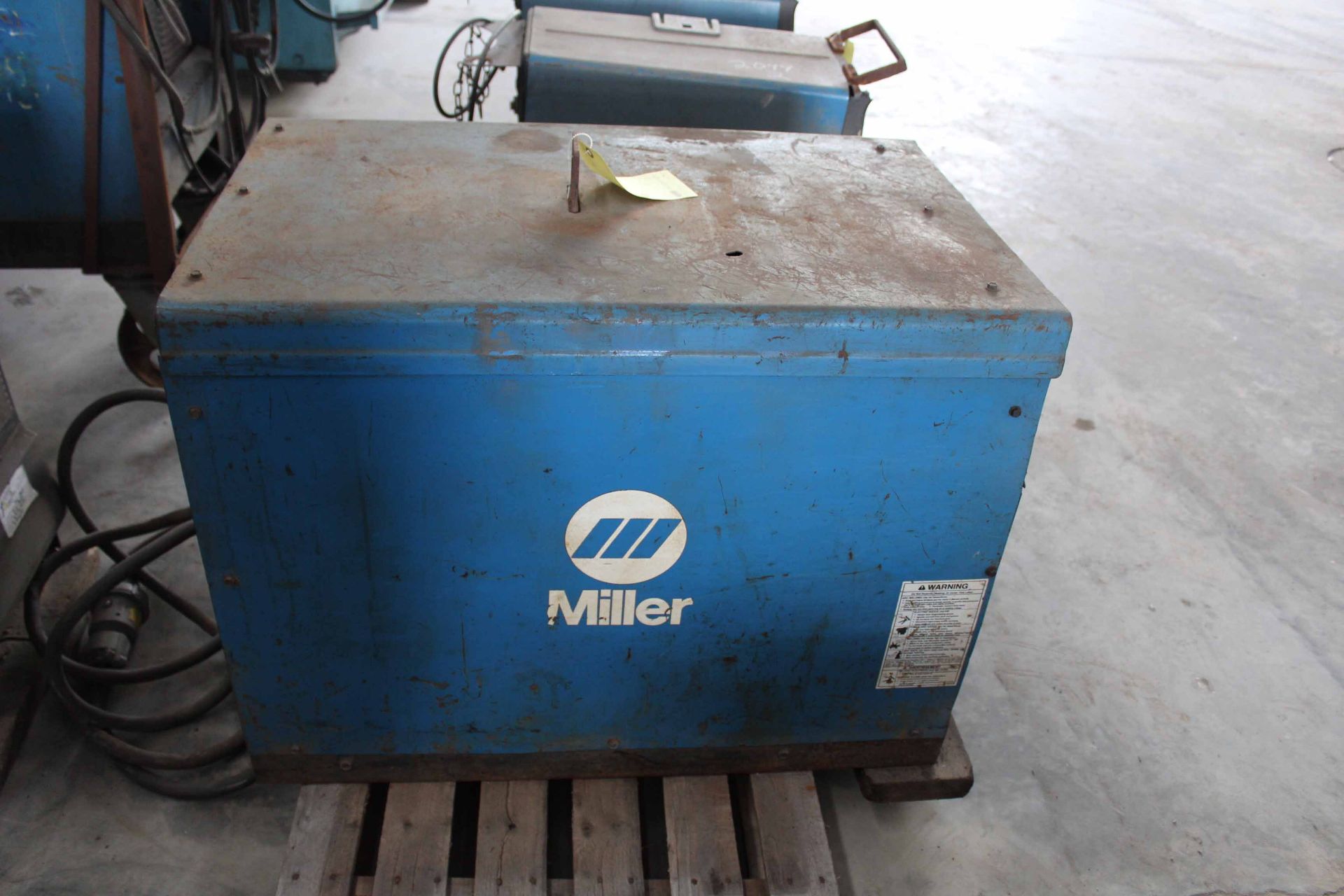 WELDING MACHINE, MILLER MDL. DELTAWELD 652, S/N KG259199 - Image 3 of 4