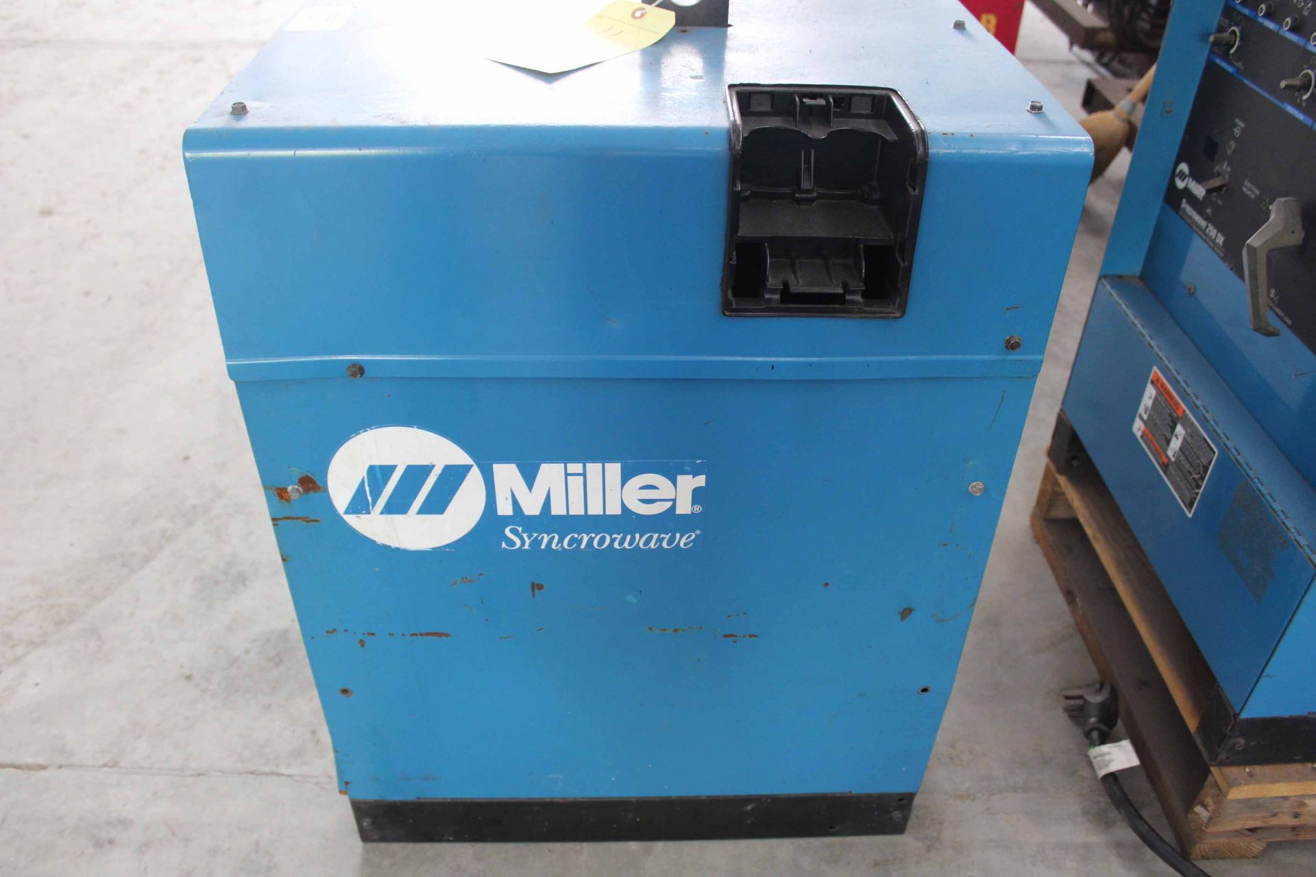 WELDING MACHINE, MILLER MDL. SYNCROWAVE 250DX, S/N LC126477 - Image 2 of 4