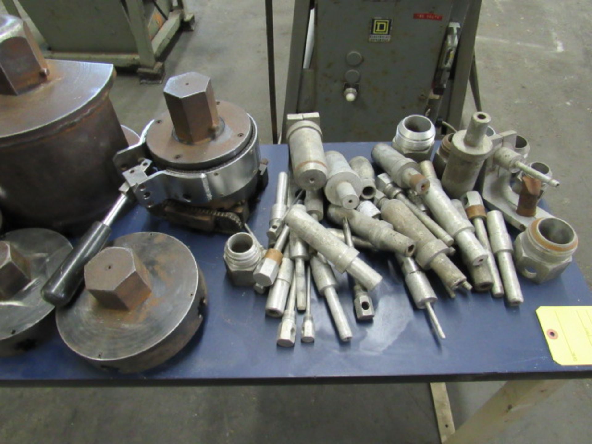 DOG-LEG HOSE ASSEMBLY MACHINE, AEROQUIP MDL. A, new 1985, 4” to 48” cap., large qty. of tooling & - Image 8 of 8