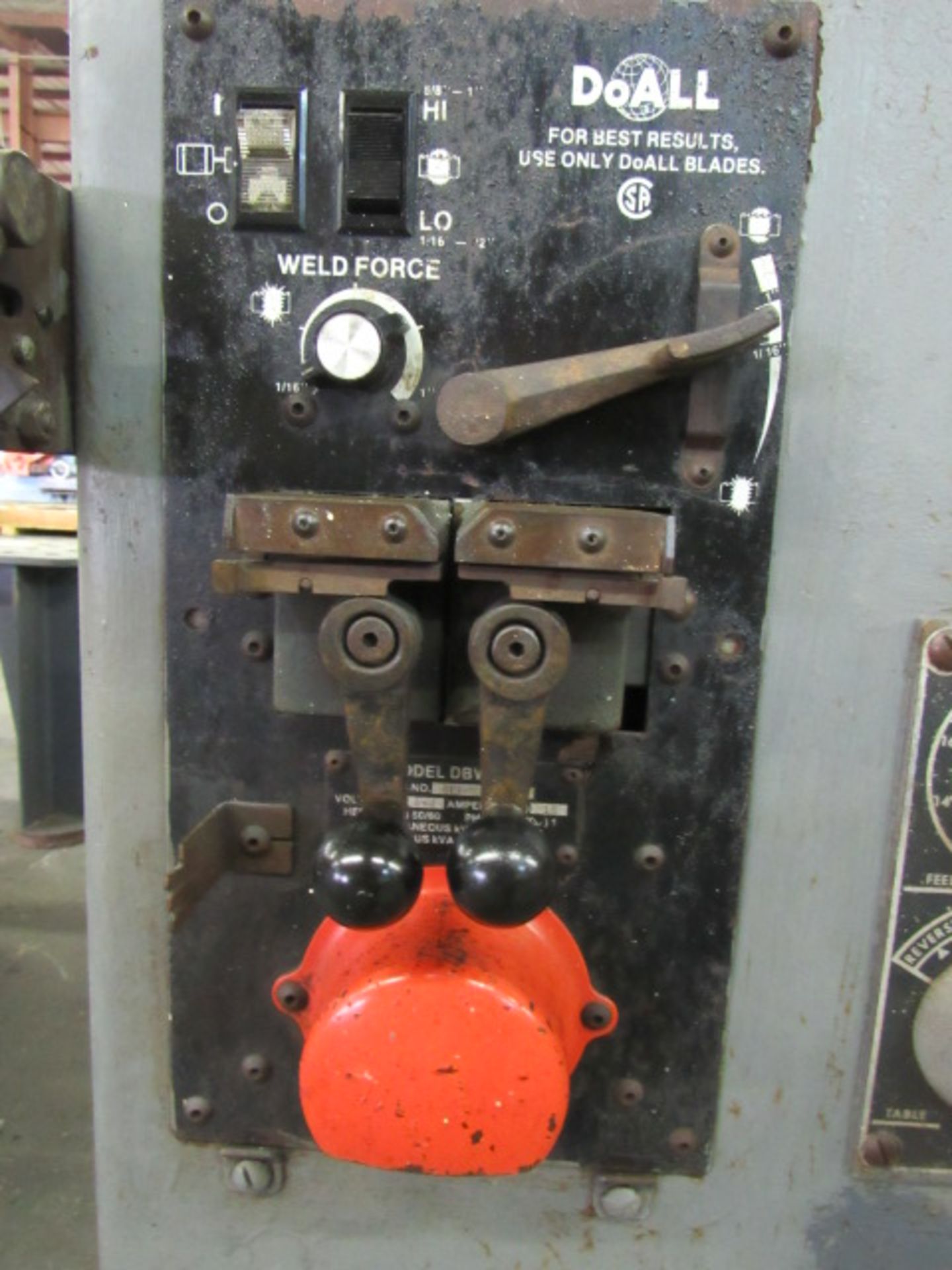 VERTICAL BANDSAW, DOALL MDL. 3612-2H3, 35-1/2” throat depth, 12” under guide, 24” x 30” (2 T- - Image 6 of 6