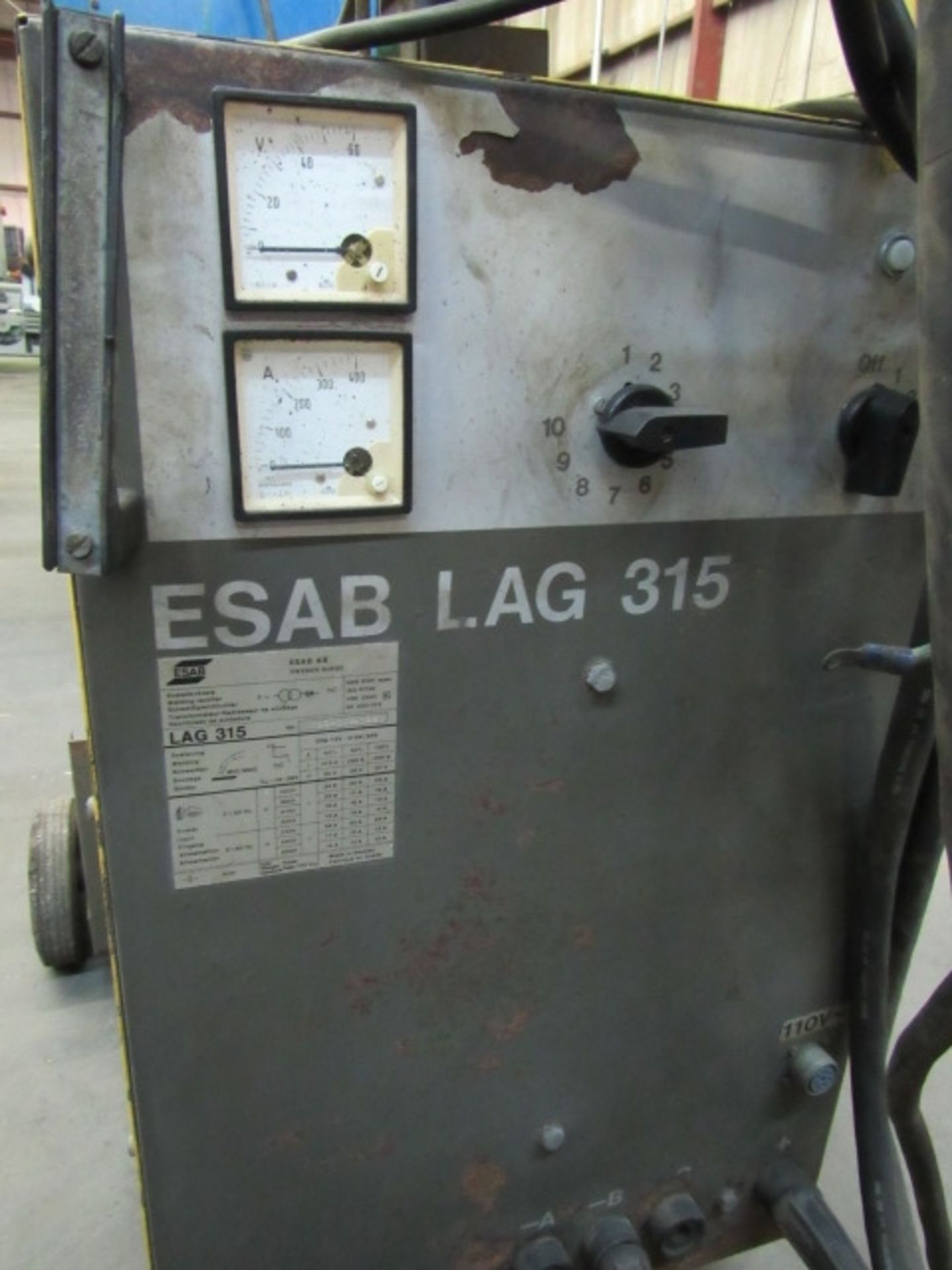 WIRE FEEDER, ESAB A/O MDL. A10-MVC30, 400 amps welding current, 60% max. duty factor, S/N 331-403- - Image 4 of 4