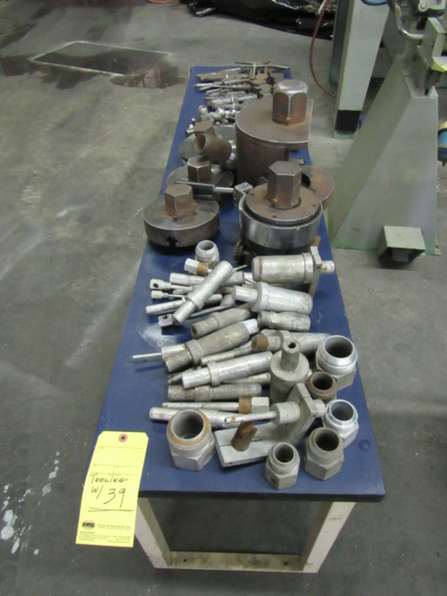 DOG-LEG HOSE ASSEMBLY MACHINE, AEROQUIP MDL. A, new 1985, 4” to 48” cap., large qty. of tooling & - Image 5 of 8