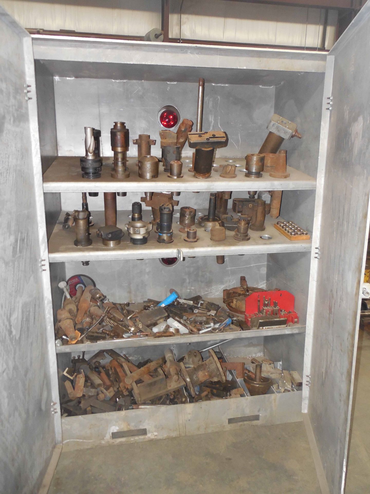 LOT CONSISTING OF: tooling, accessories, set-up, drills, mills & other machine shop related - Image 2 of 2