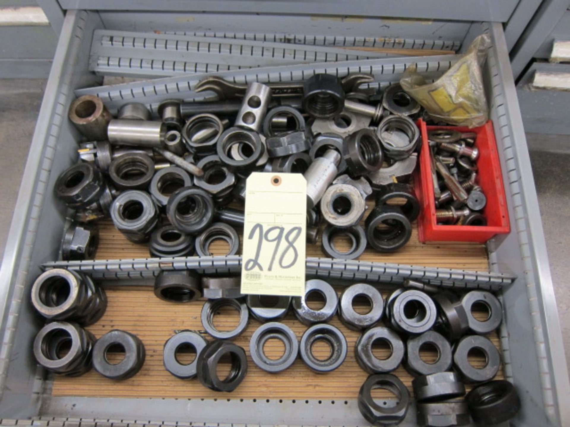 LOT OF TOOLHOLDER NUTS, assorted (in one drawer)