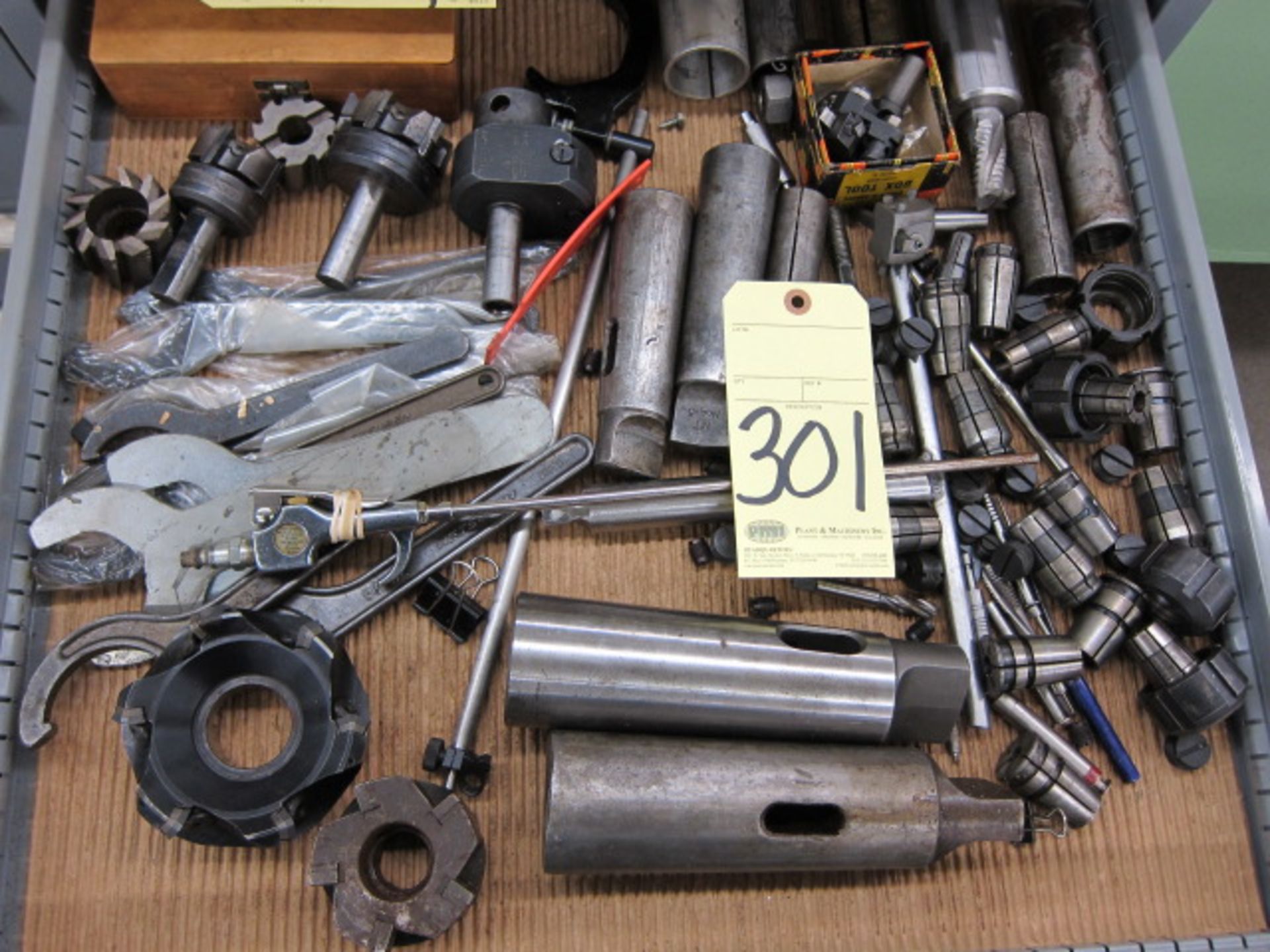 LOT OF TOOLING, assorted (in one drawer)