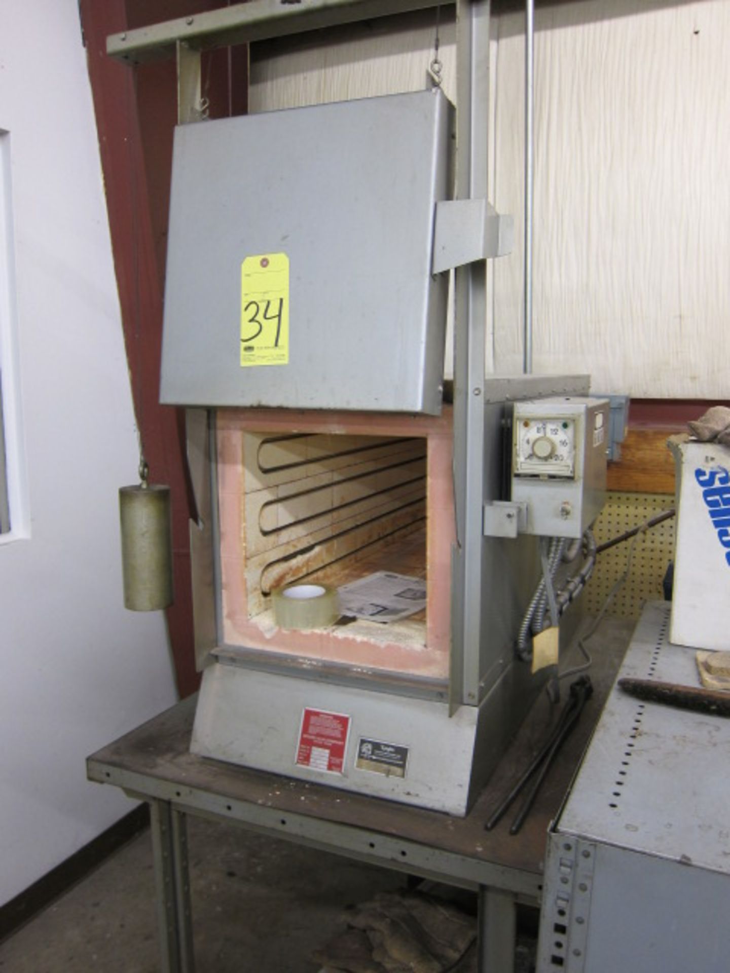 OVEN, MOORE KILN MDL. MTG-36, 240 v. sgl. phase, 35 amps, 2,000 deg. F. max. temp, S/N 91-1551