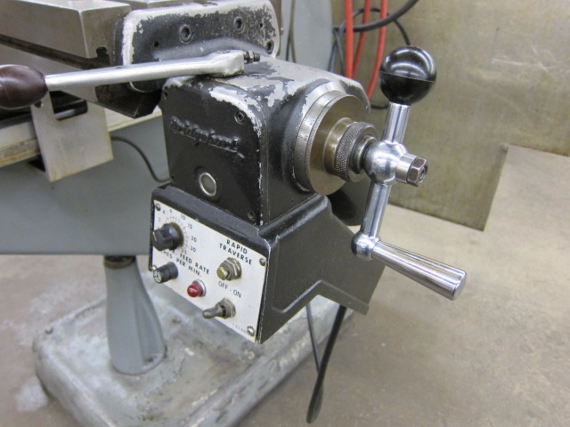 VERTICAL TURRET MILL, BRIDGEPORT SERIES I, 9” x 42” table, long. pwr. feed, 2 HP variable spd. head, - Image 5 of 5