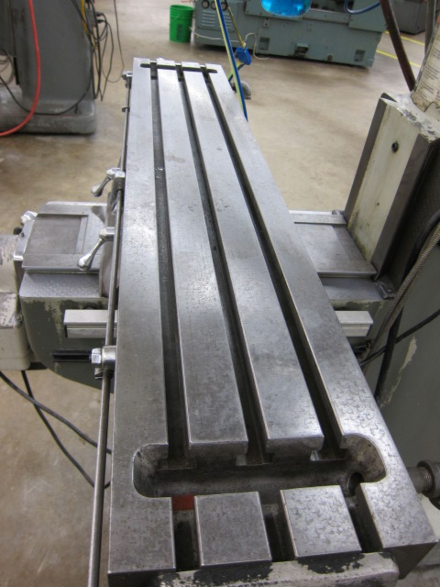 VERTICAL TURRET MILL, BRIDGEPORT SERIES I, 9” x 48” table, cross & long. pwr. feed, 2 HP variable - Image 4 of 6